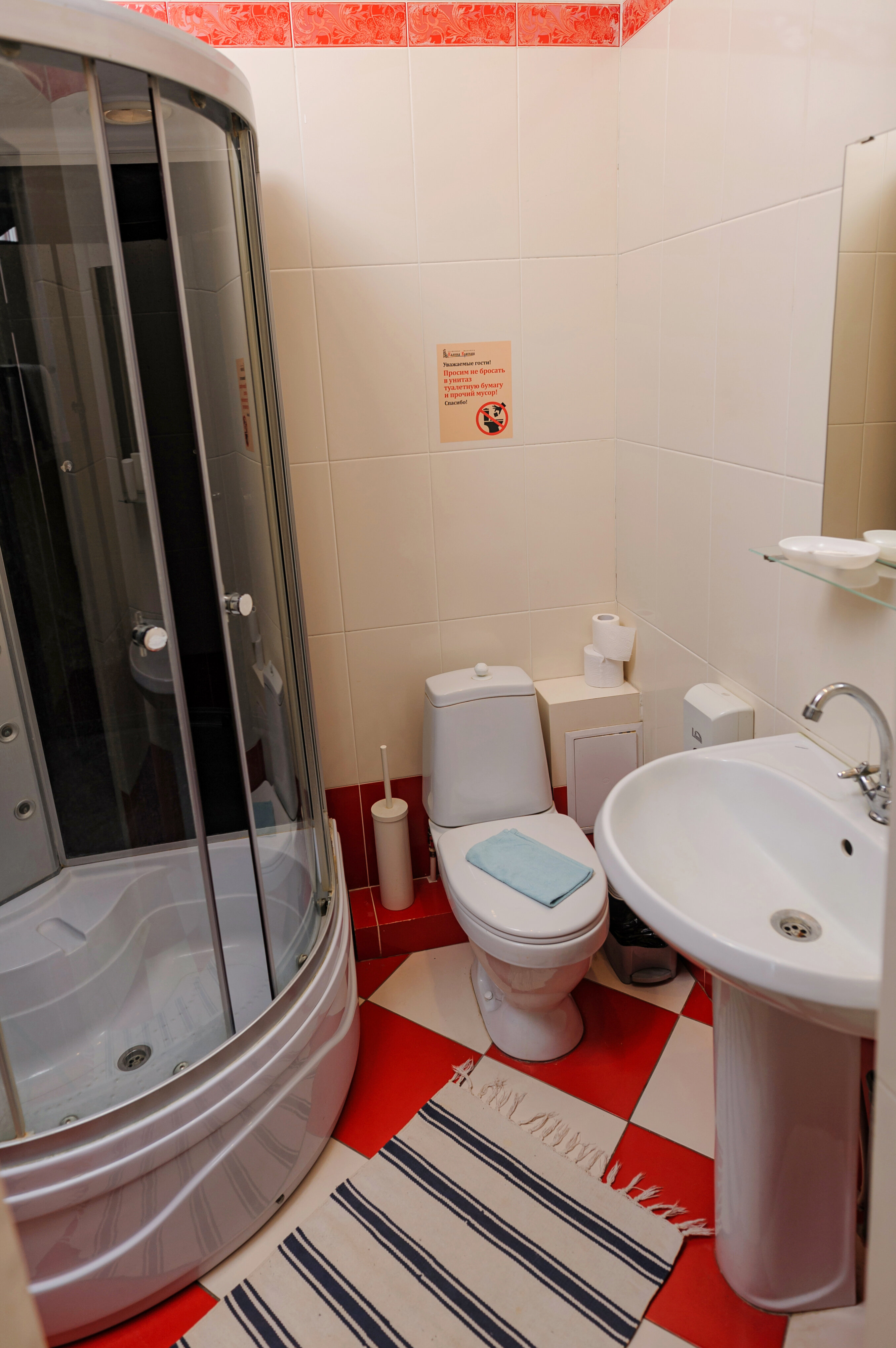 Двухместный номер с 2 двуспальными кроватями