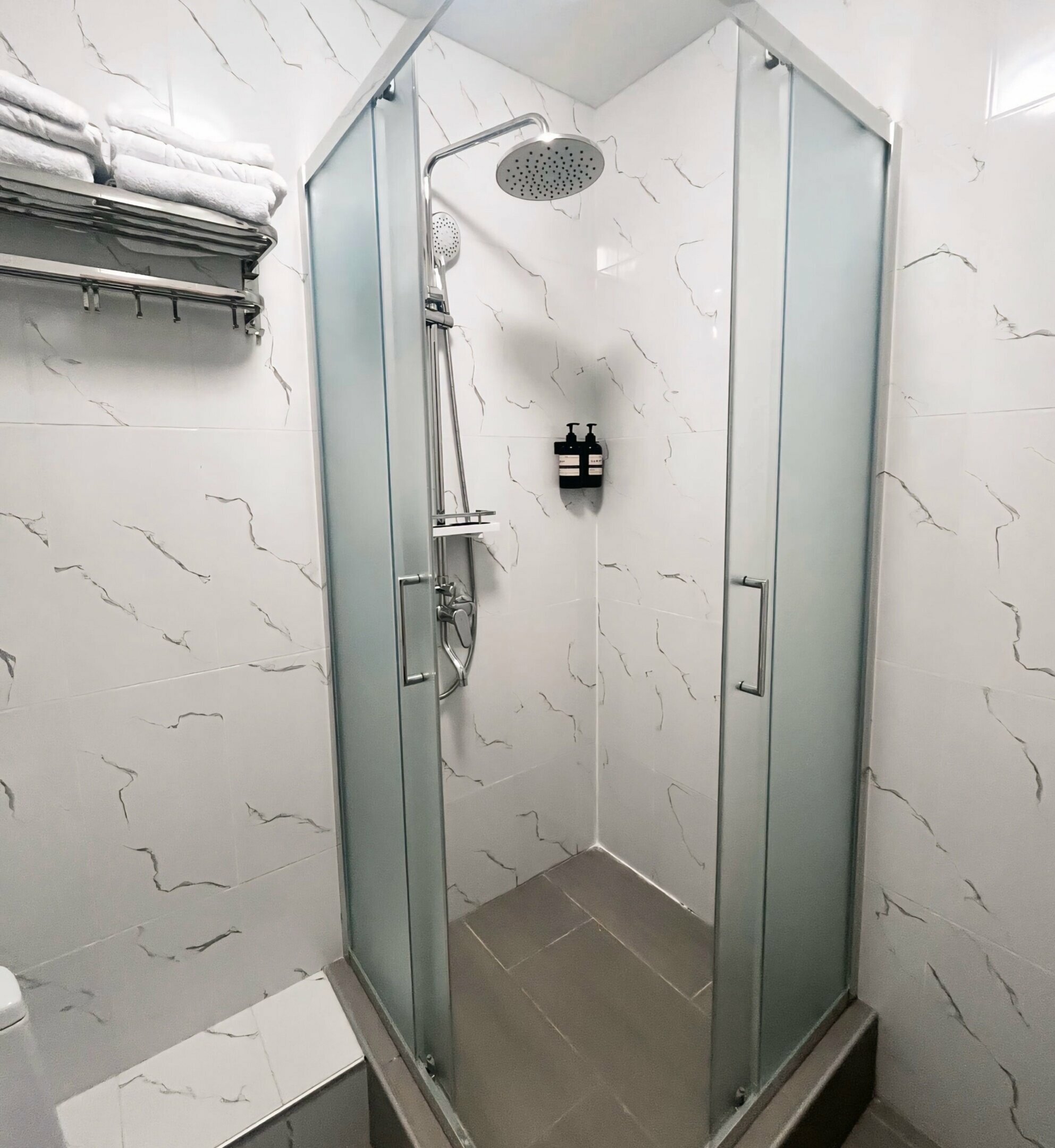 Улучшенный двухместный номер с 1 кроватью или 2 отдельными кроватями, вид на город