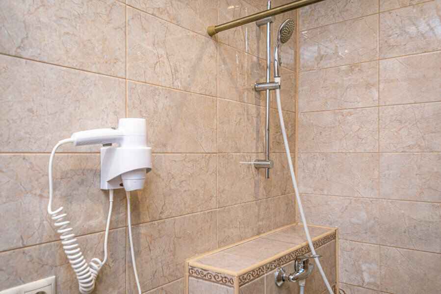 Cемейный номер с собственной ванной комнатой