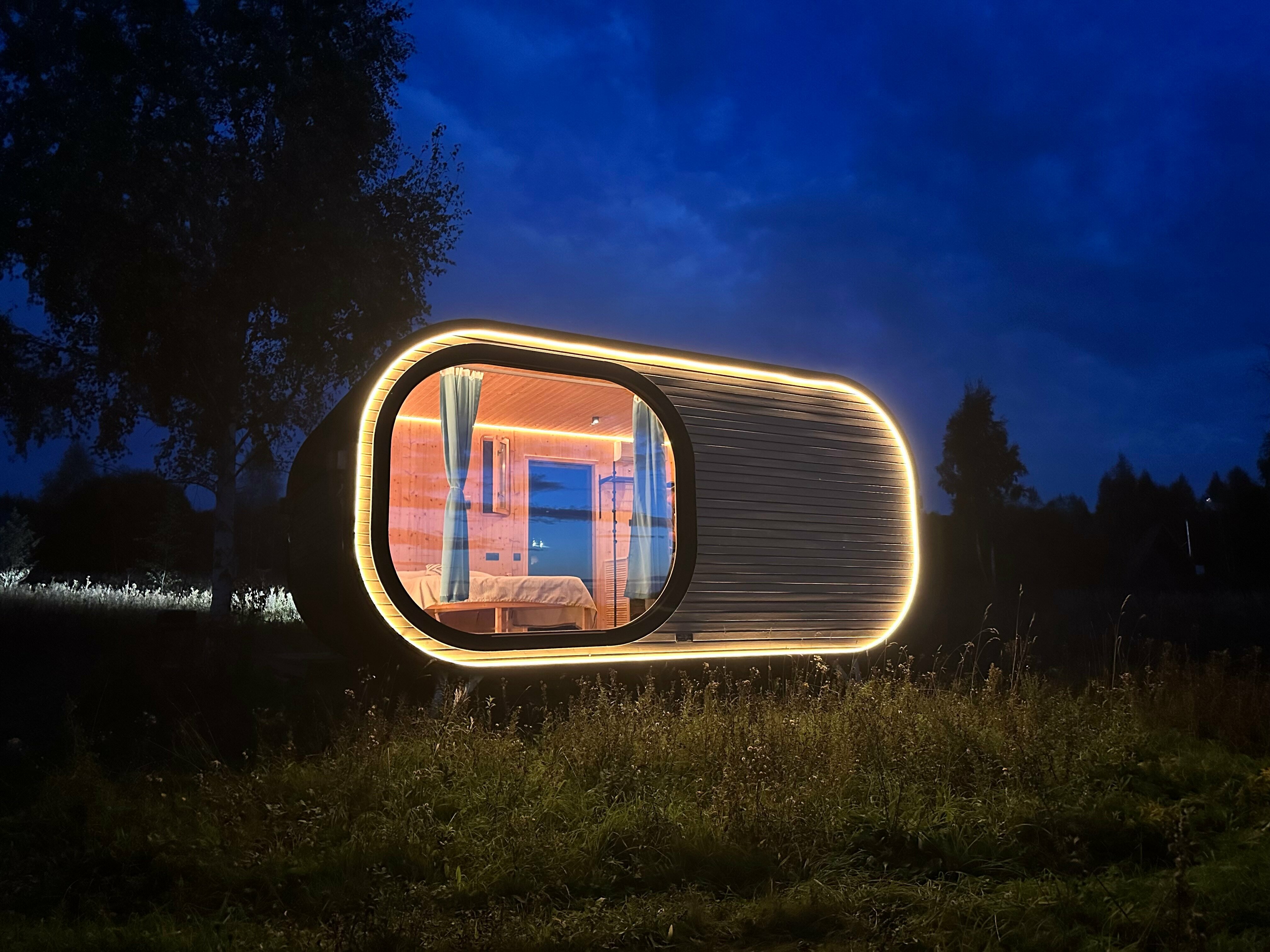 Номер-студия с видом на озеро