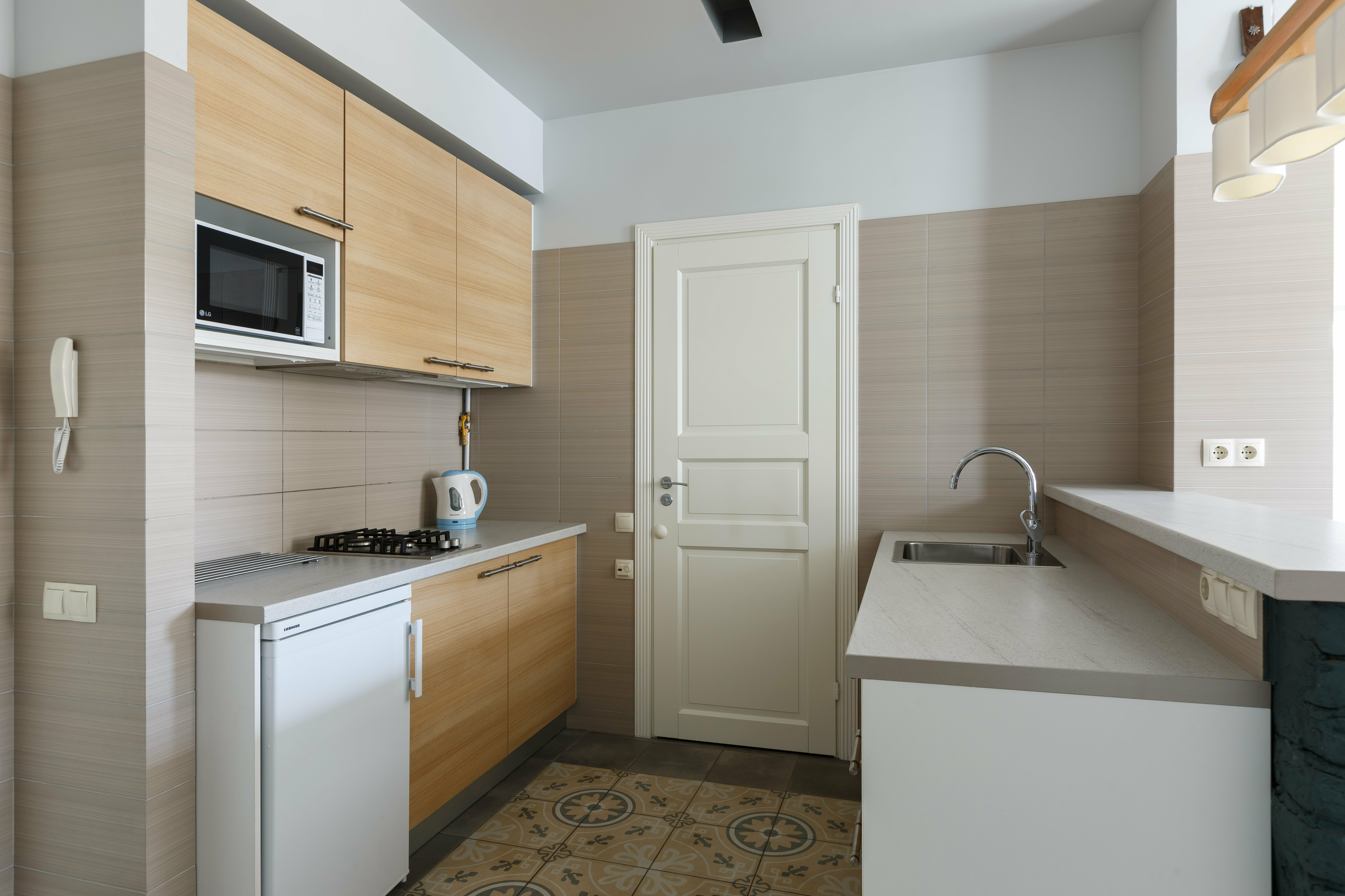 Номер-студия с кроватью размера "king-size" и диван-кроватью