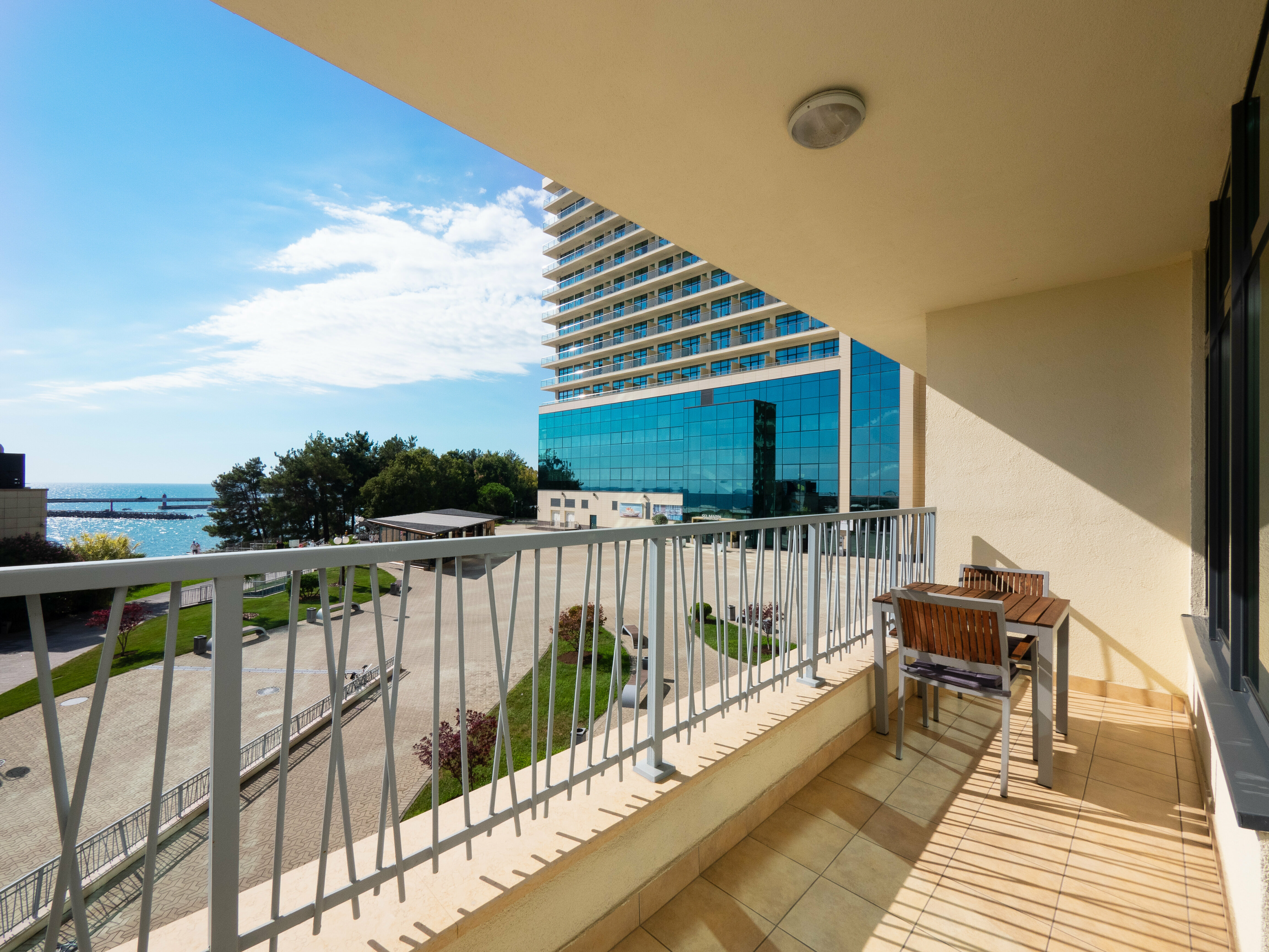 Апартаменты с видом на море