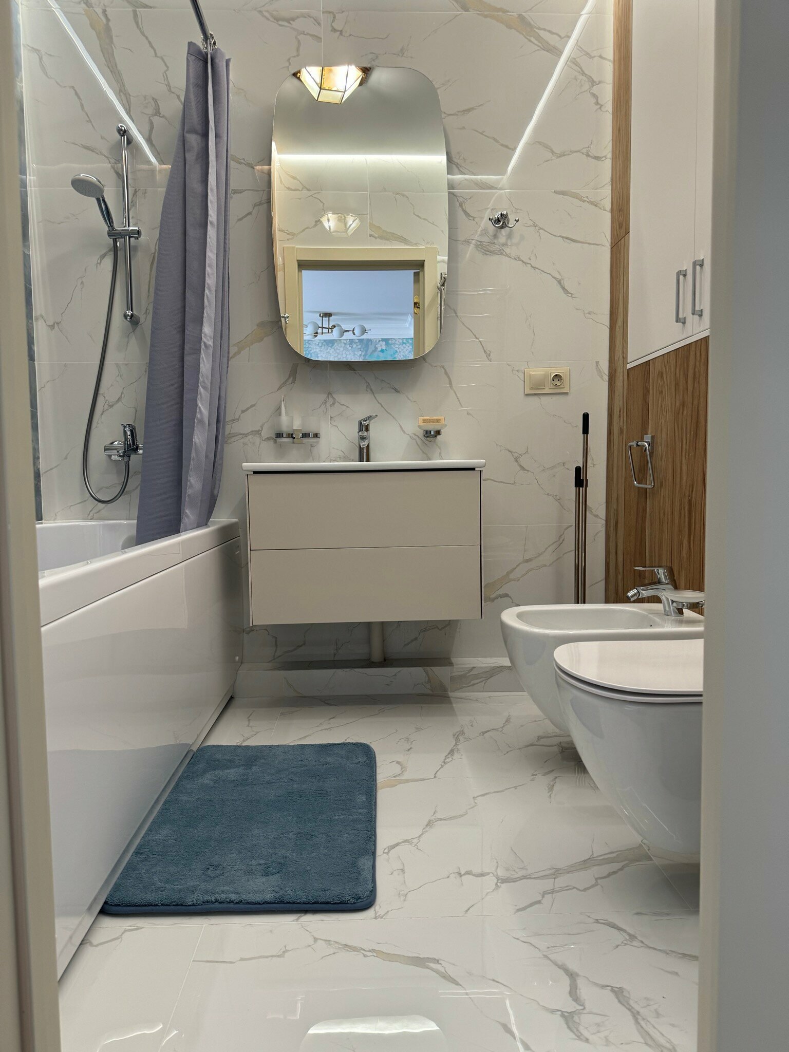 Большой двухместный номер с 1 кроватью