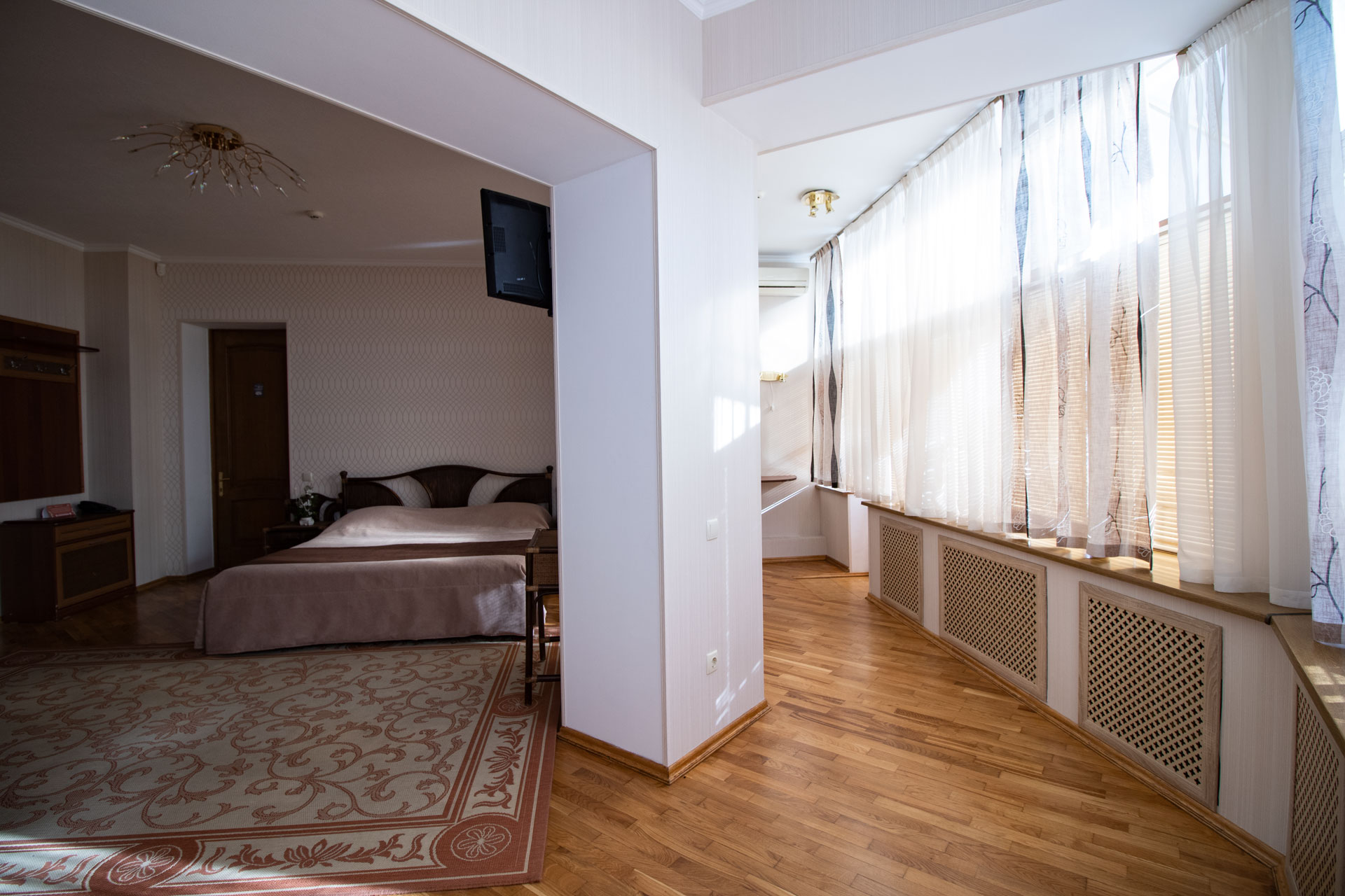 Большой двухместный номер с 1 кроватью