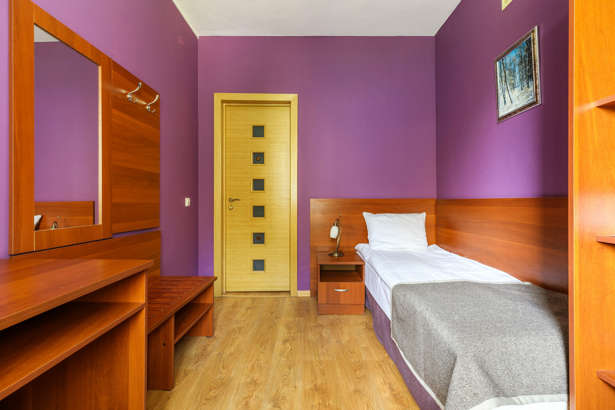 Одноместный номер с общим душем и туалетом