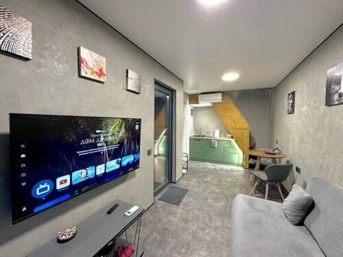 Стандартный четырехместный номер в The-pole