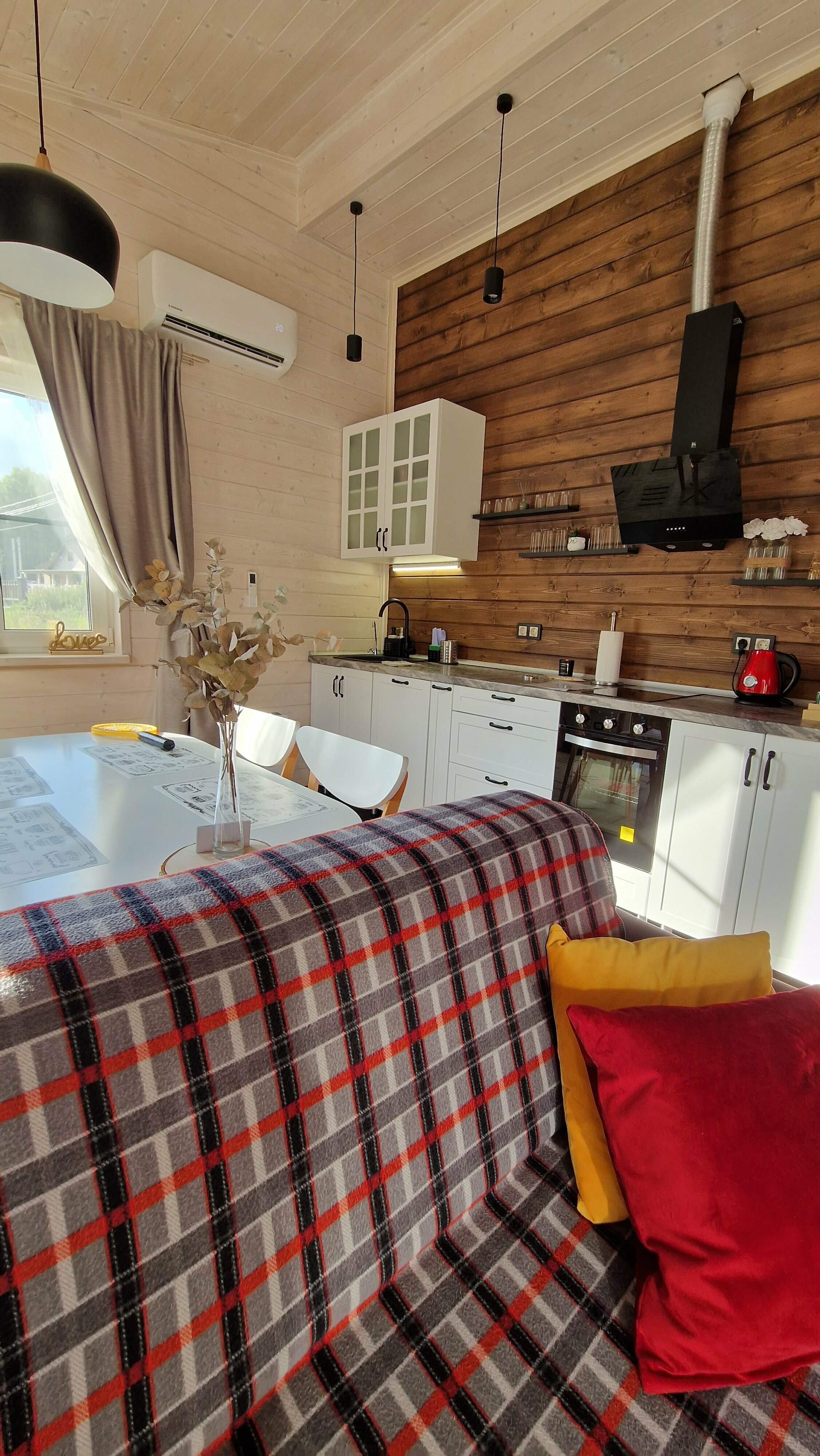 Дом с видом на лес