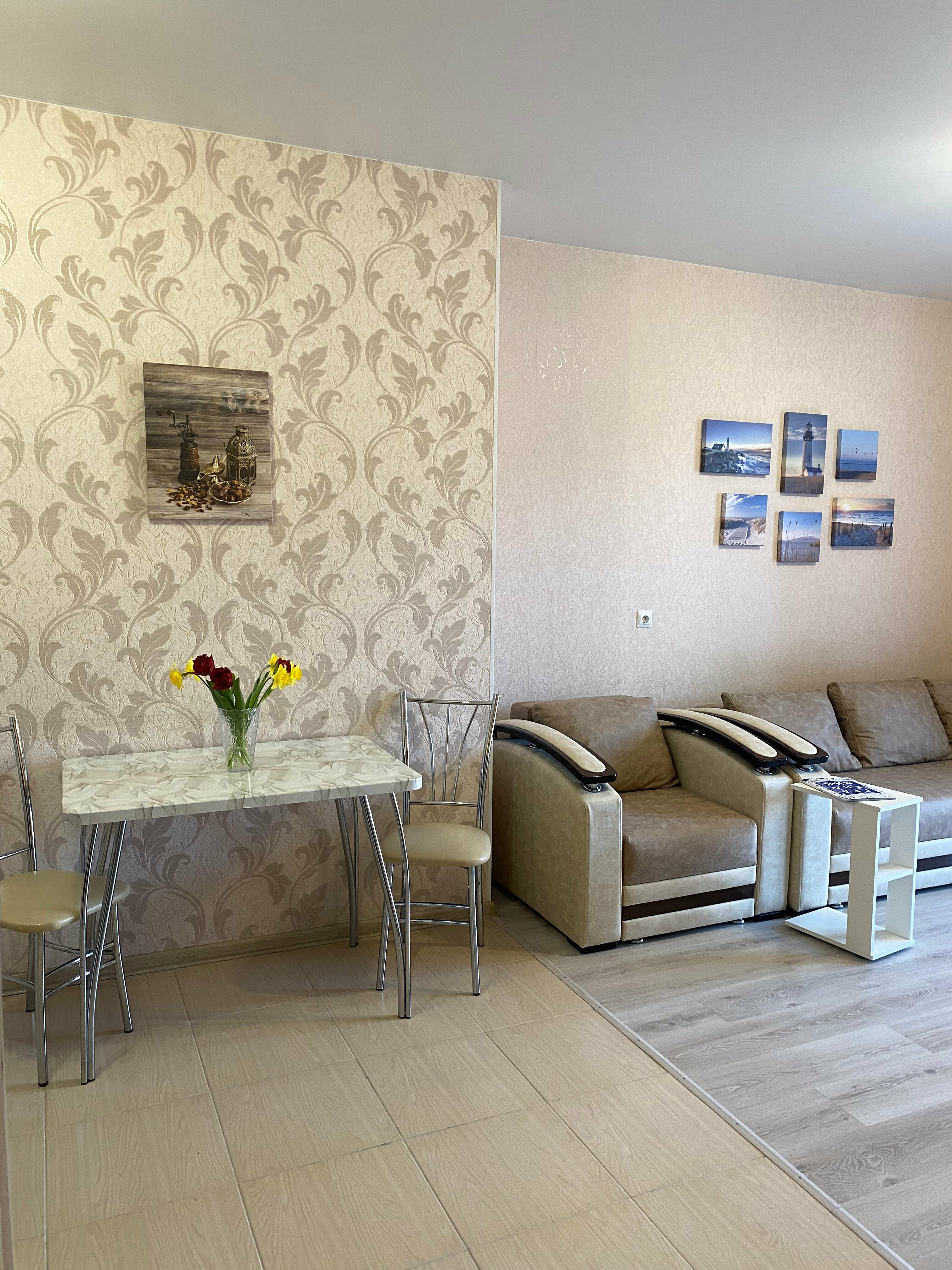 Апартаменты с балконом