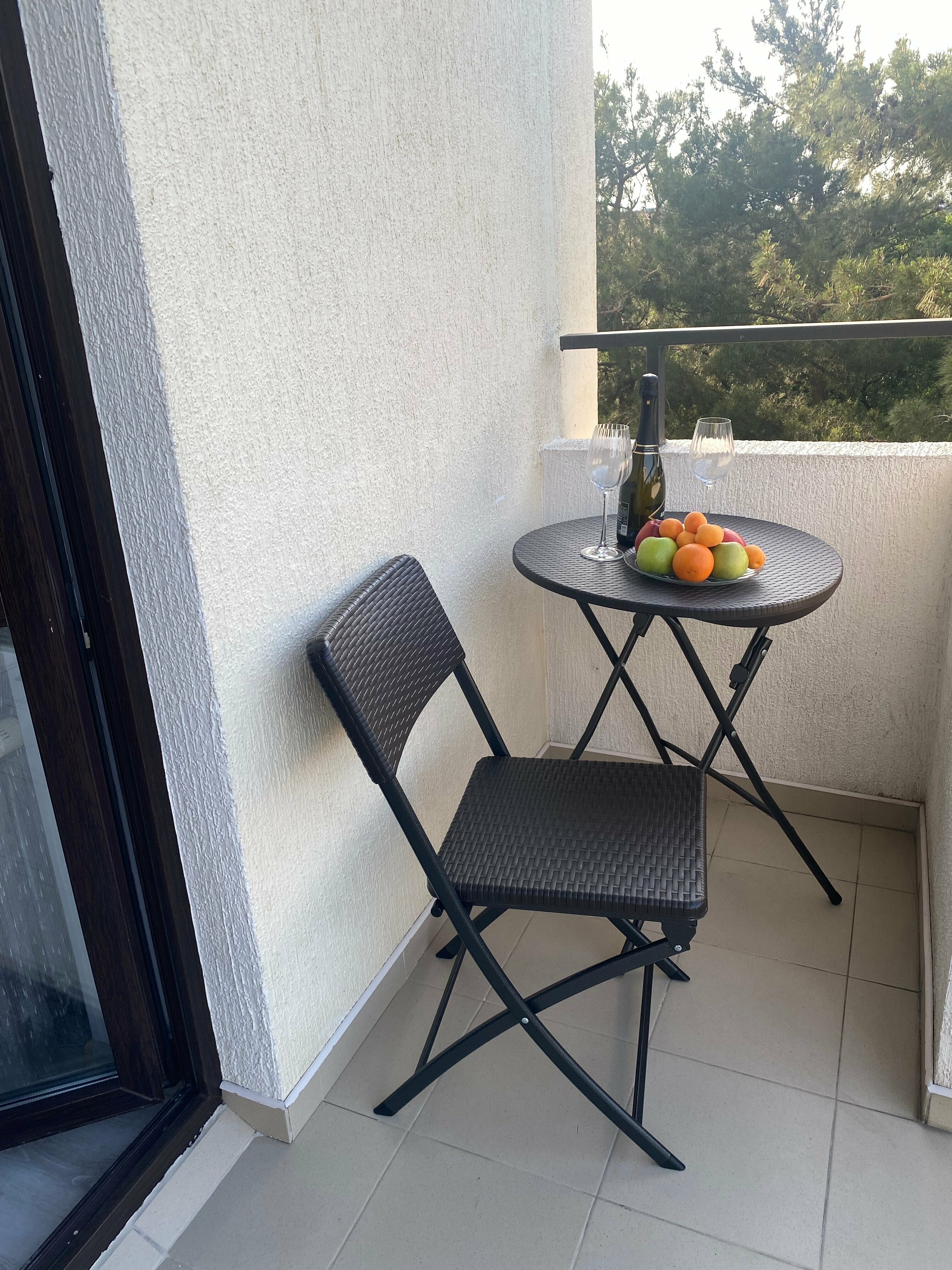 Апартаменты с балконом