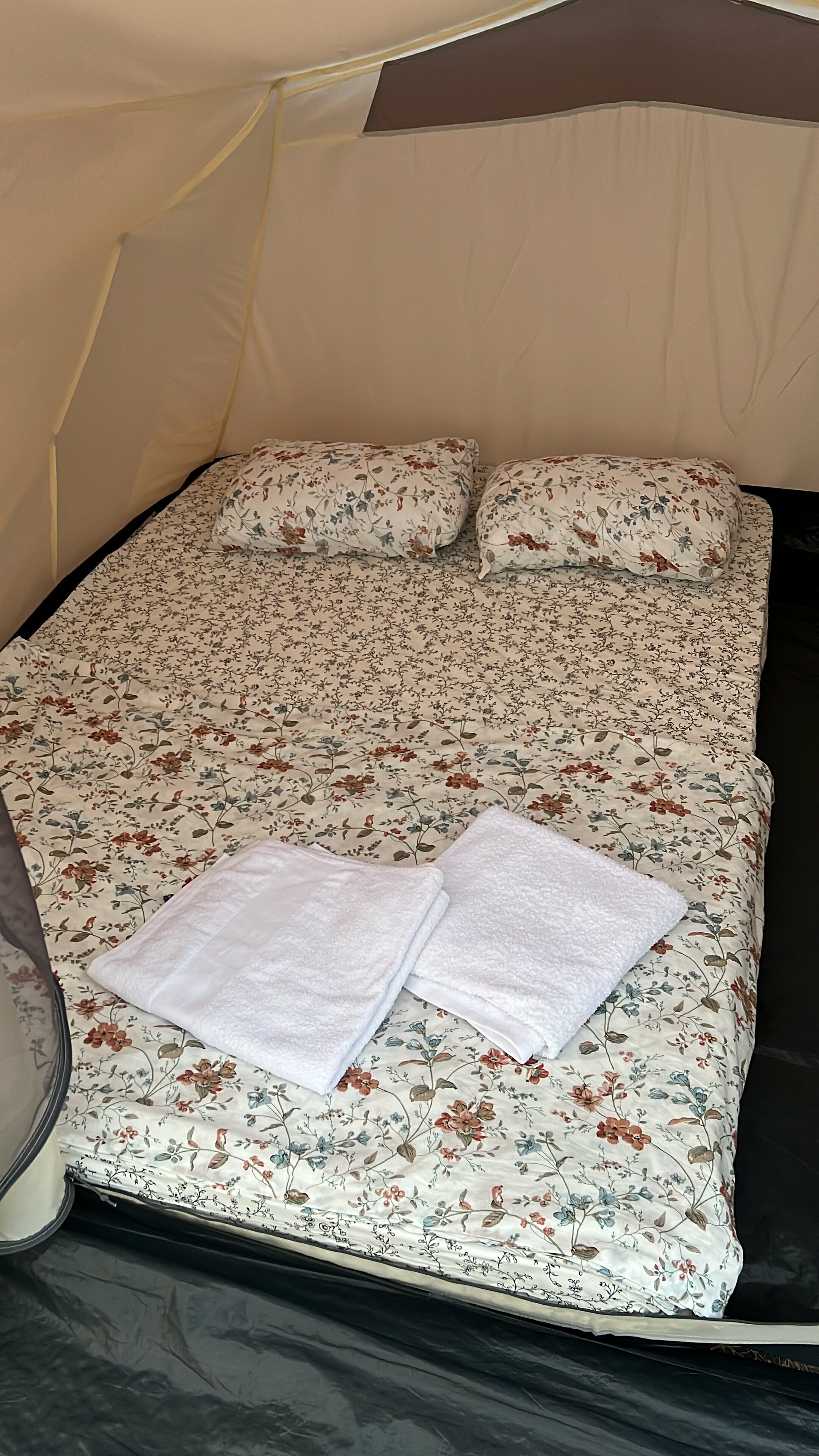 Палатка кемпинговая