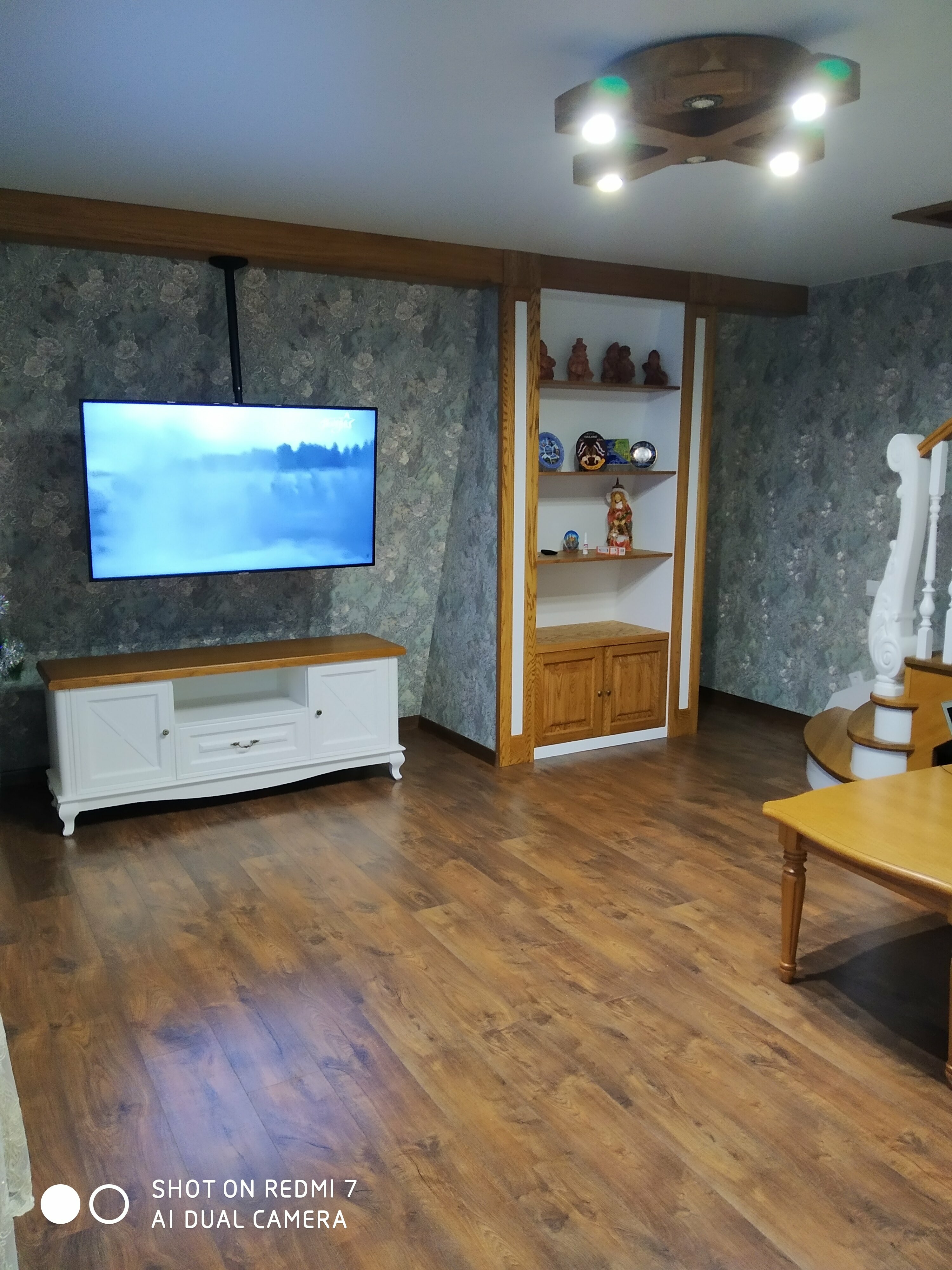 Двухуровневый люкс