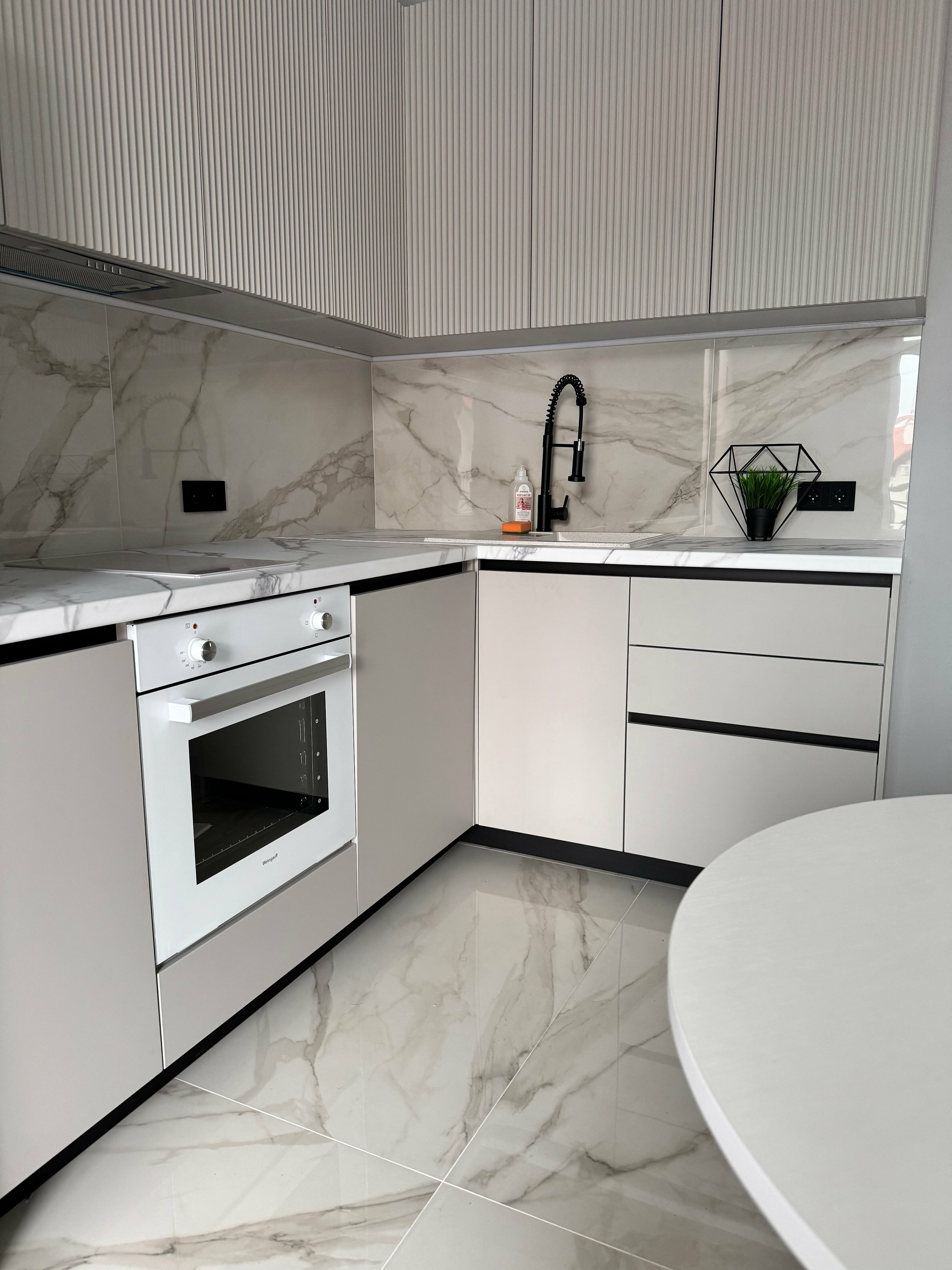 Семейный номер с видом на море