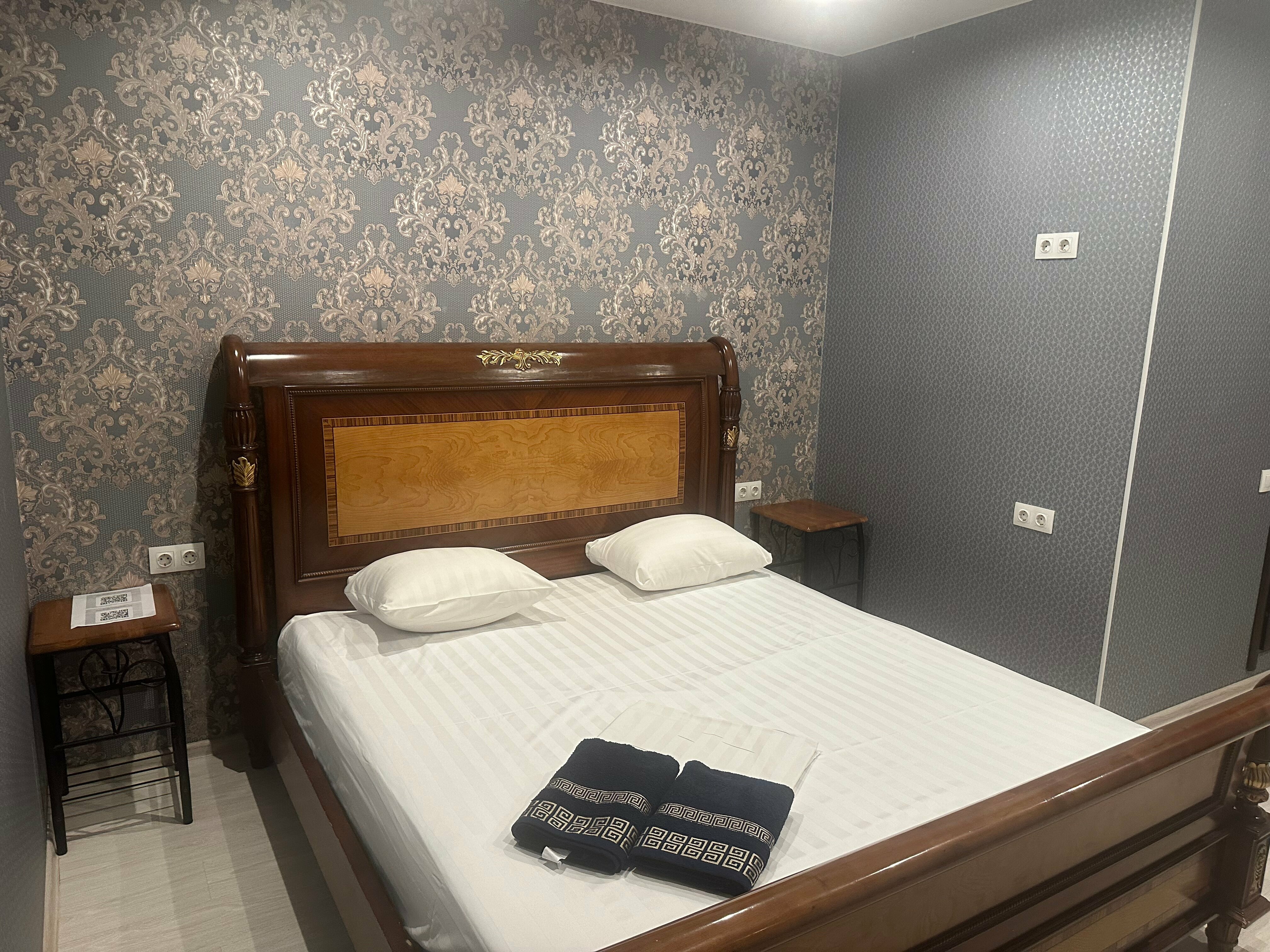 Улучшенный номер с кроватью размера «queen-size»