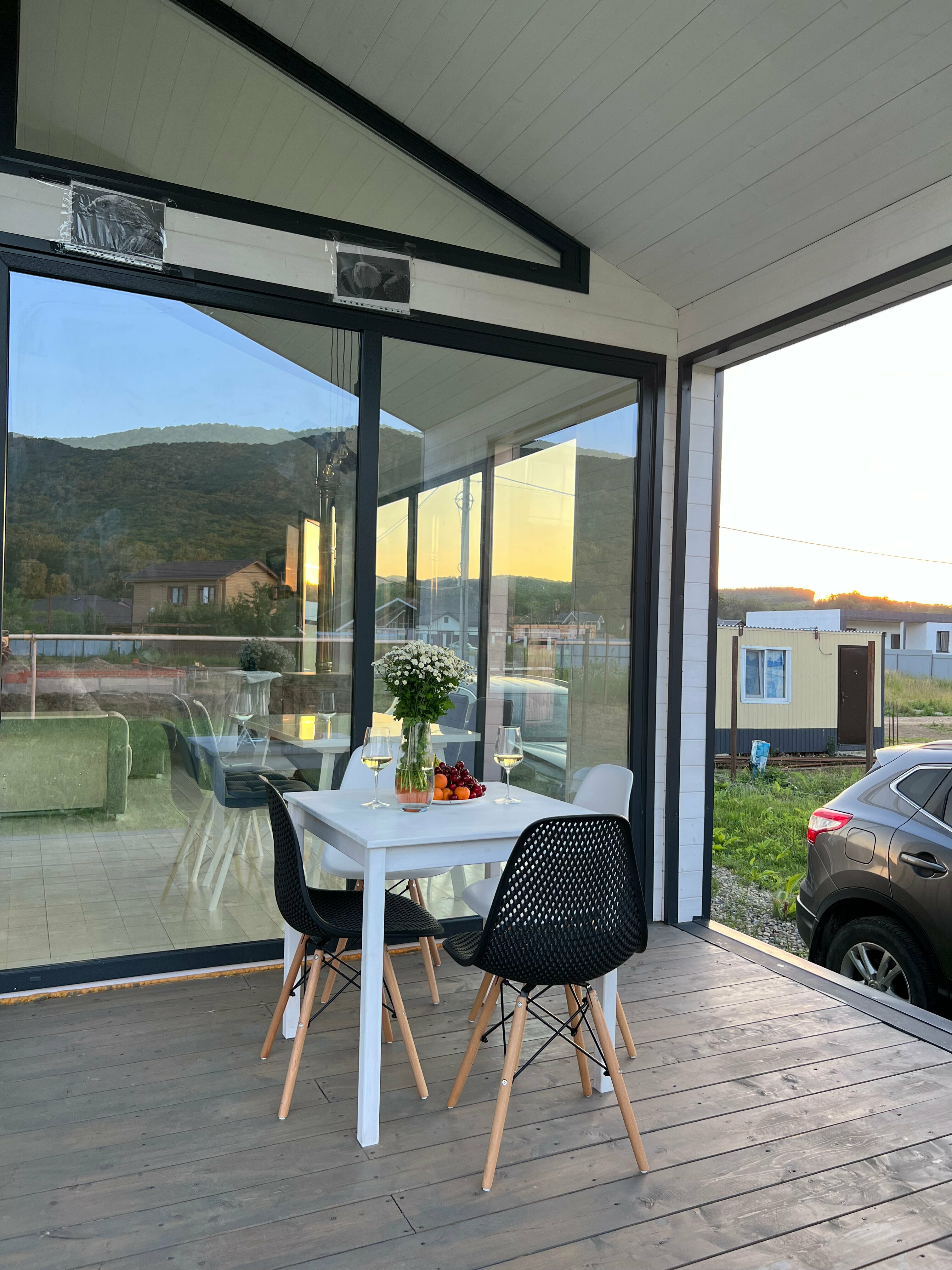 Семейный номер с видом на горы