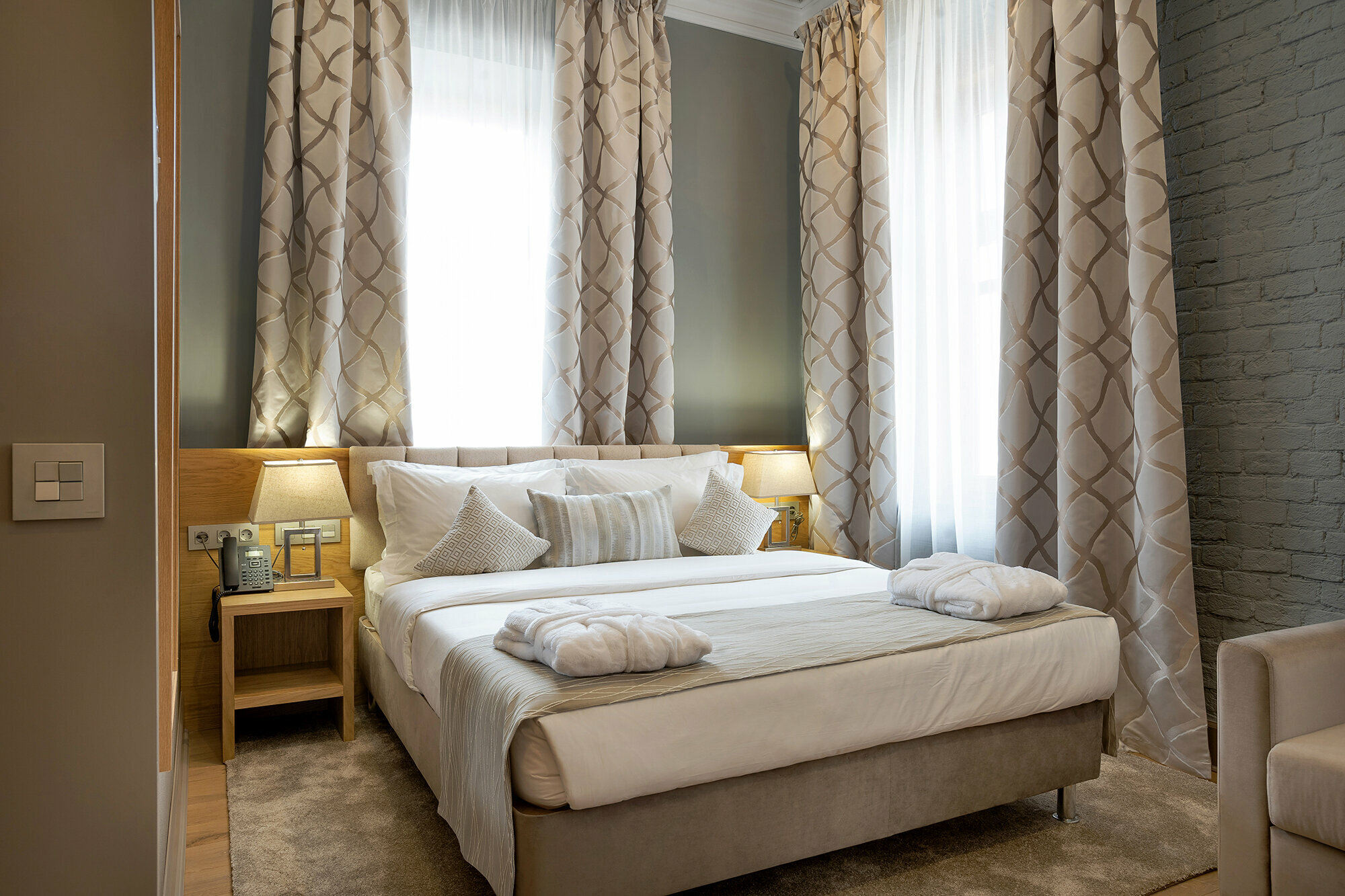 Улучшенный трехместный номер