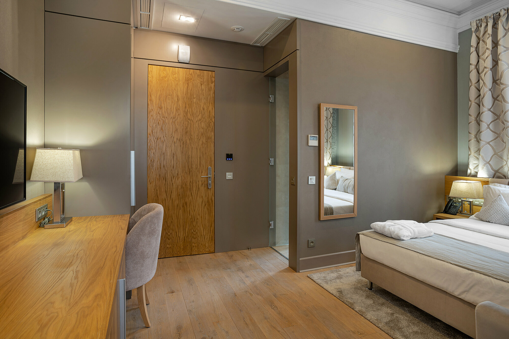 Улучшенный трехместный номер