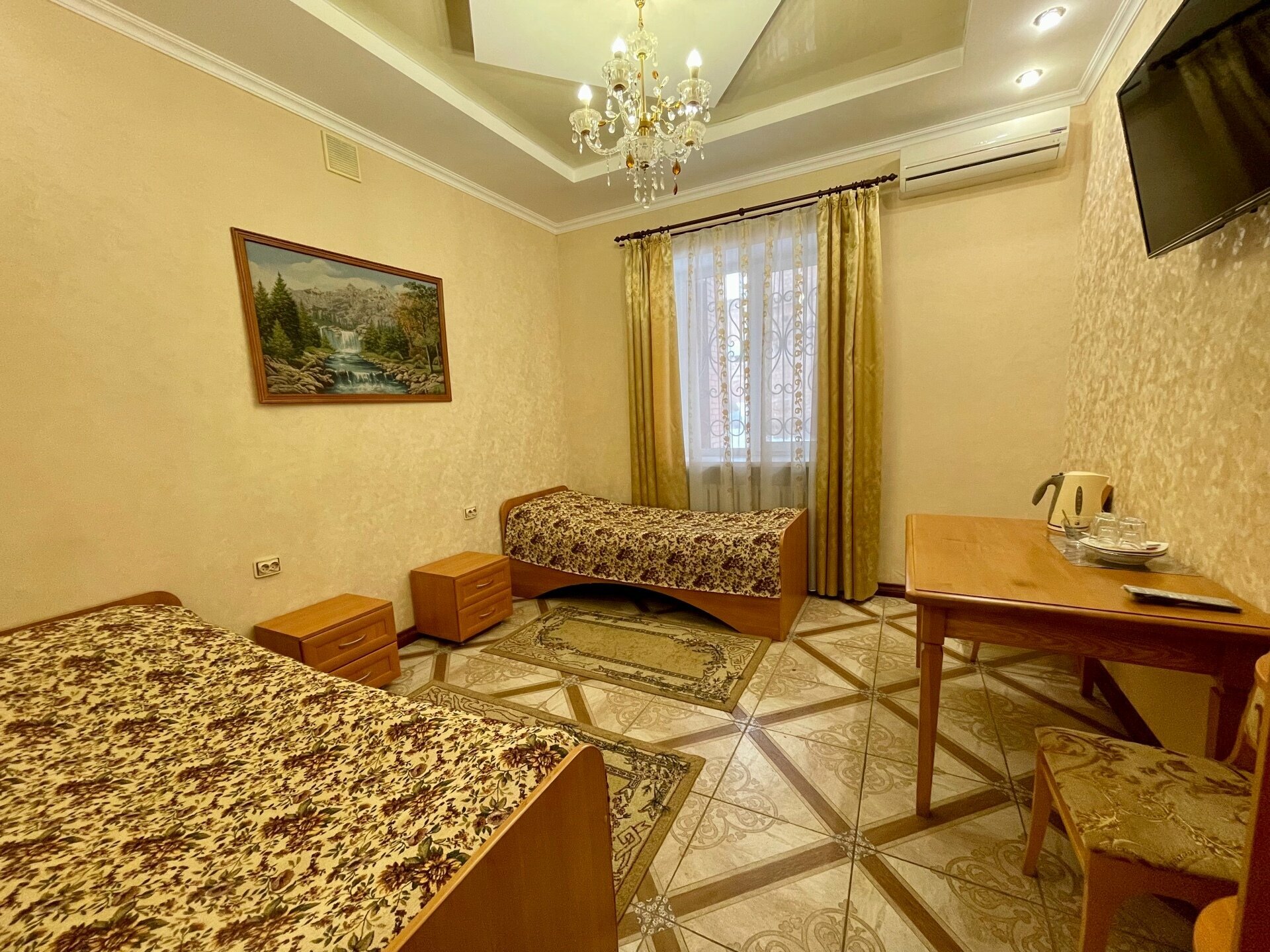 Двухместный номер с 2 двуспальными кроватями