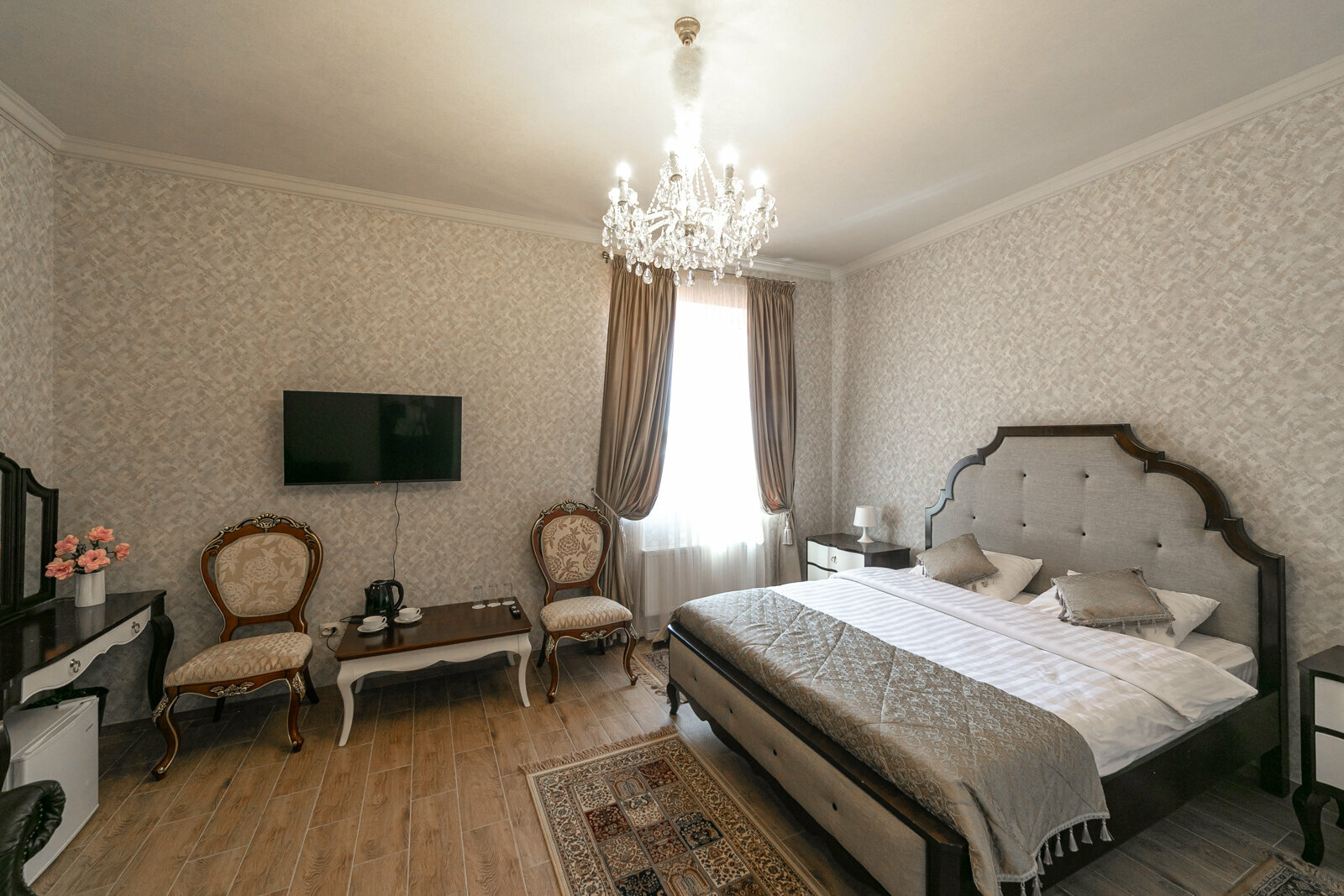 Улучшенный двухместный номер с 1 кроватью