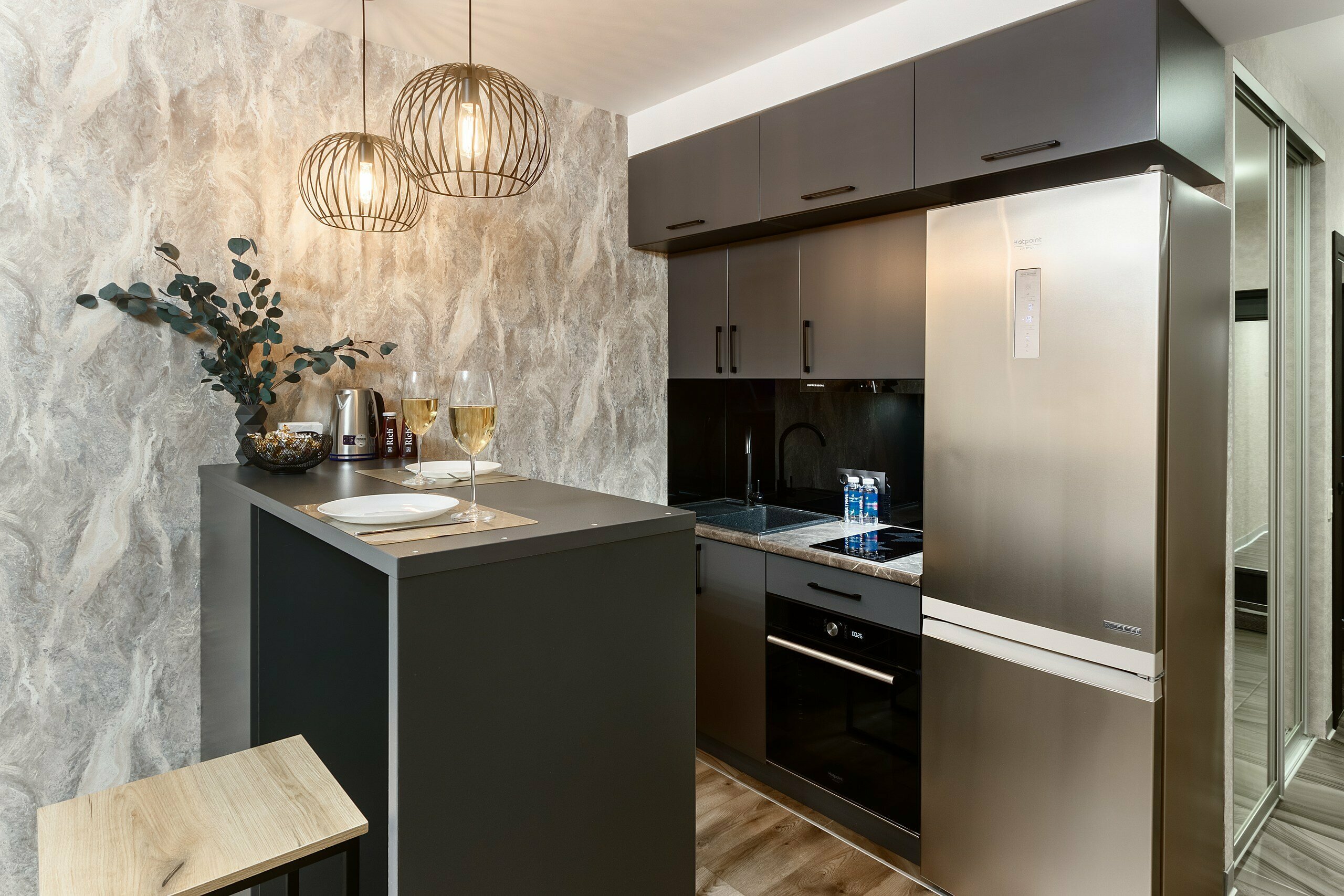 Апартаменты студия с видом на ДОН 24й этаж