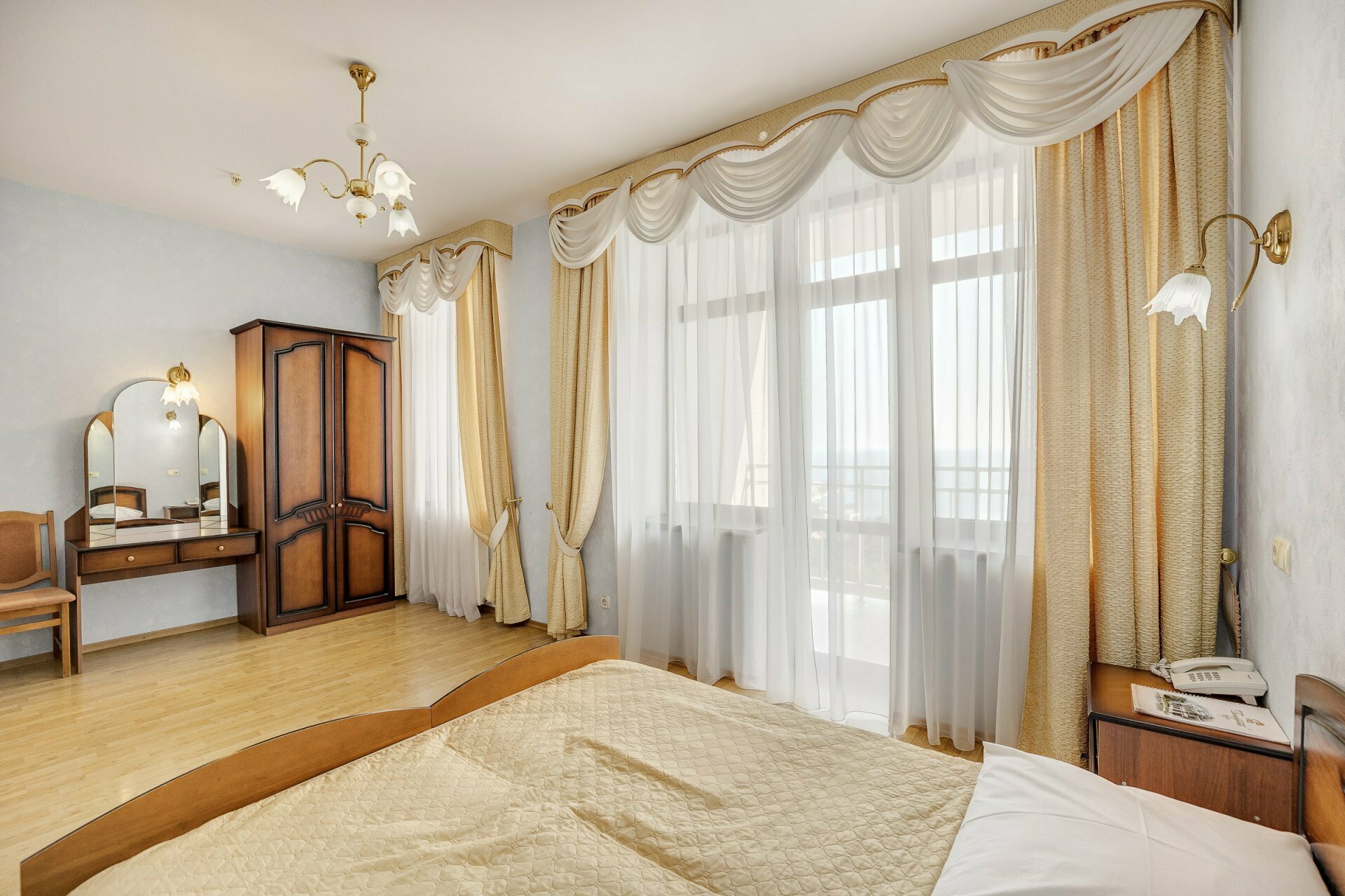 Полулюкс с видом на море