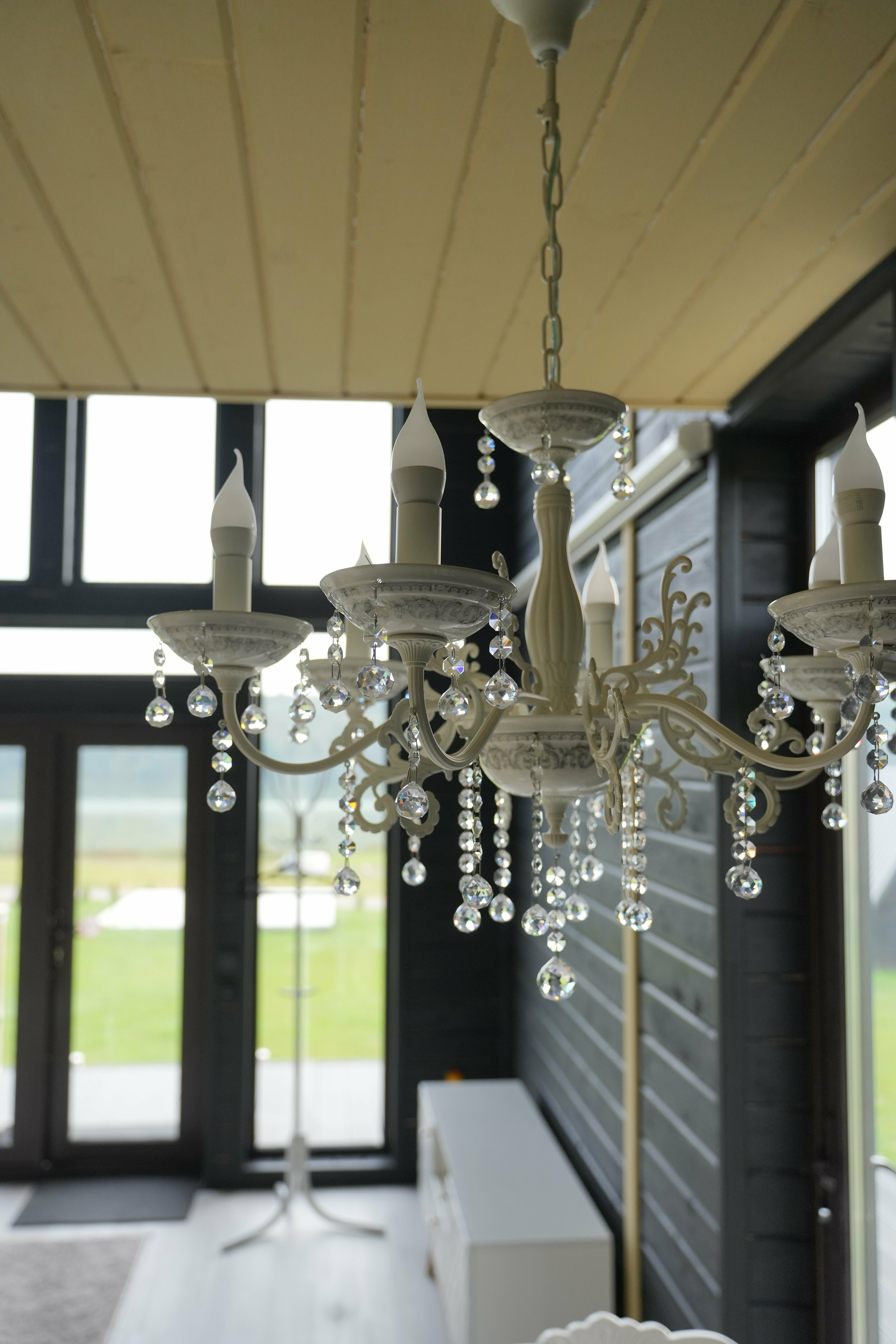 House Кремовый