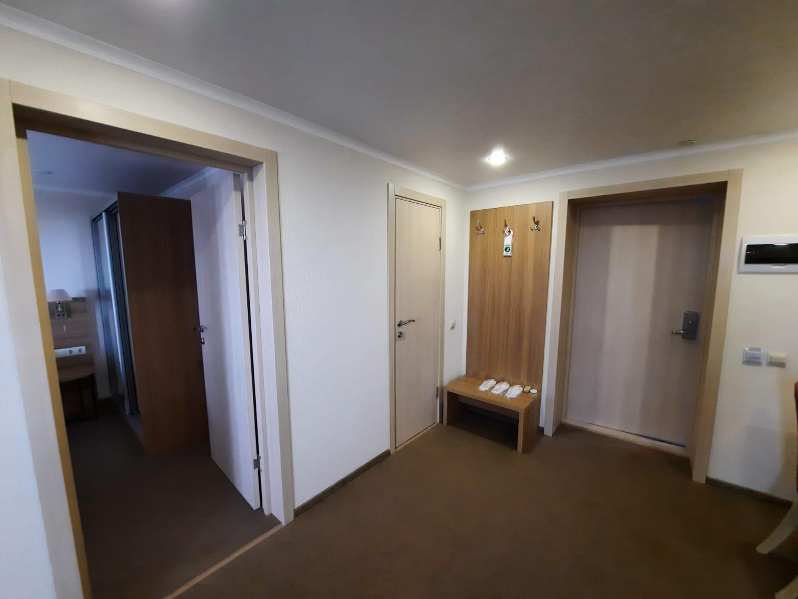 Улучшенный люкс