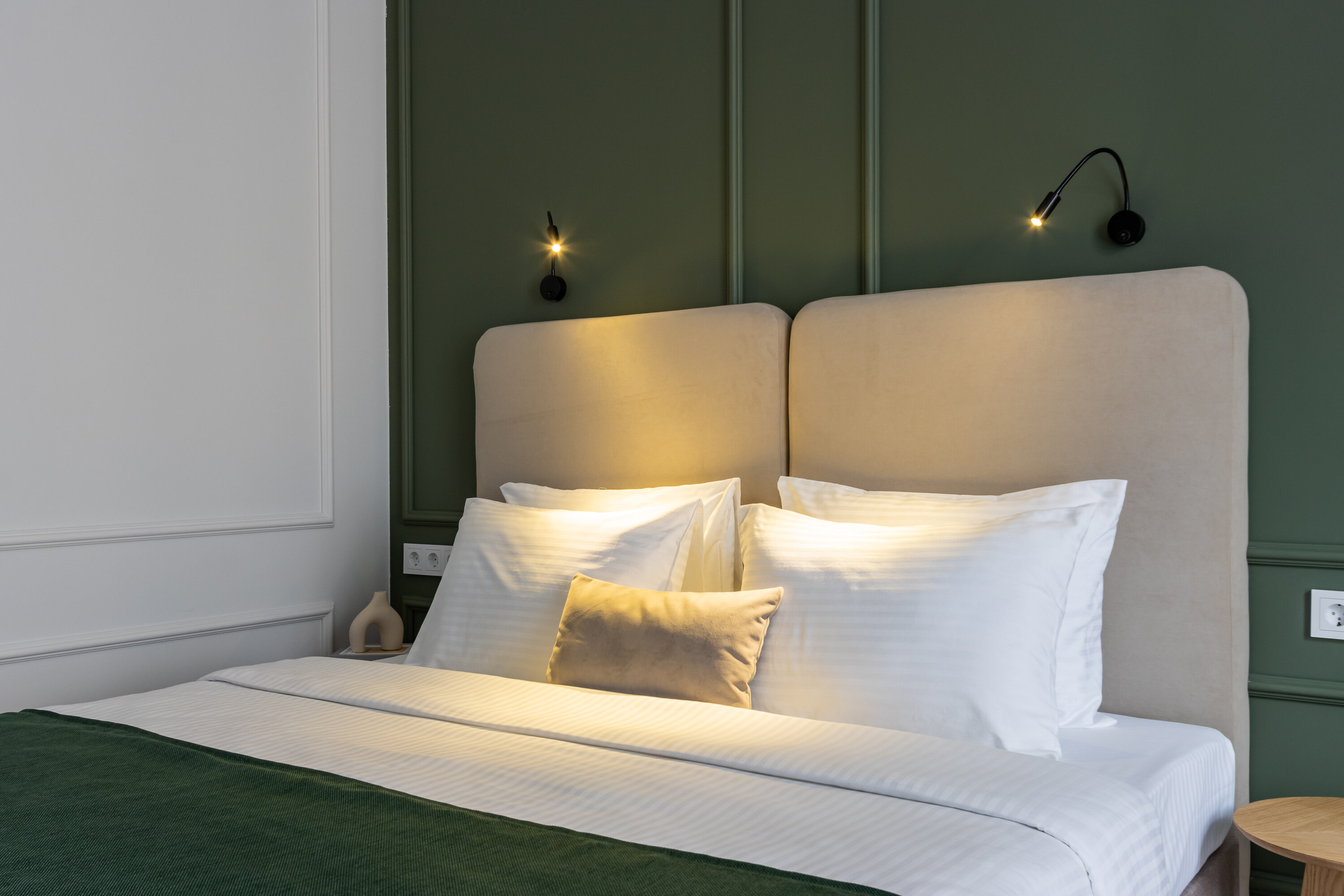 Номер Делюкс