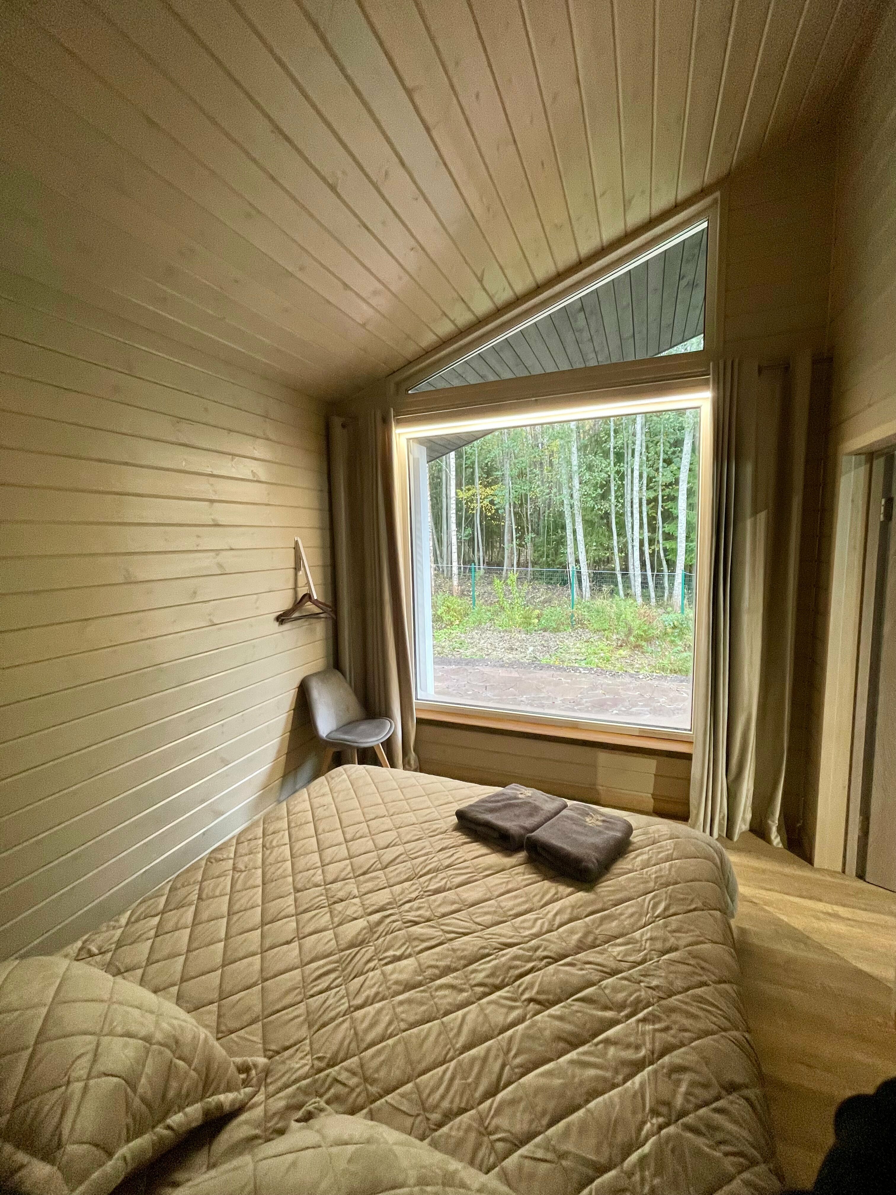 Коттедж с видом на лес