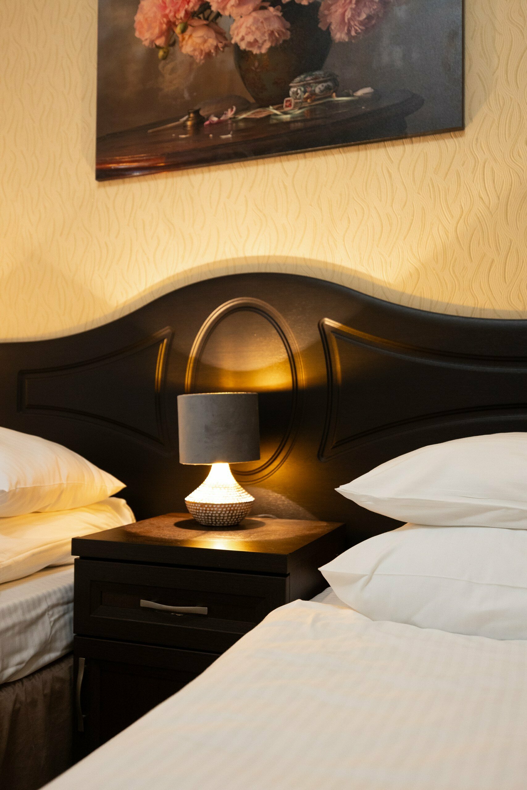 Улучшенное двухместное размещение +доп.место ( 2 отдельные кровати+диван)