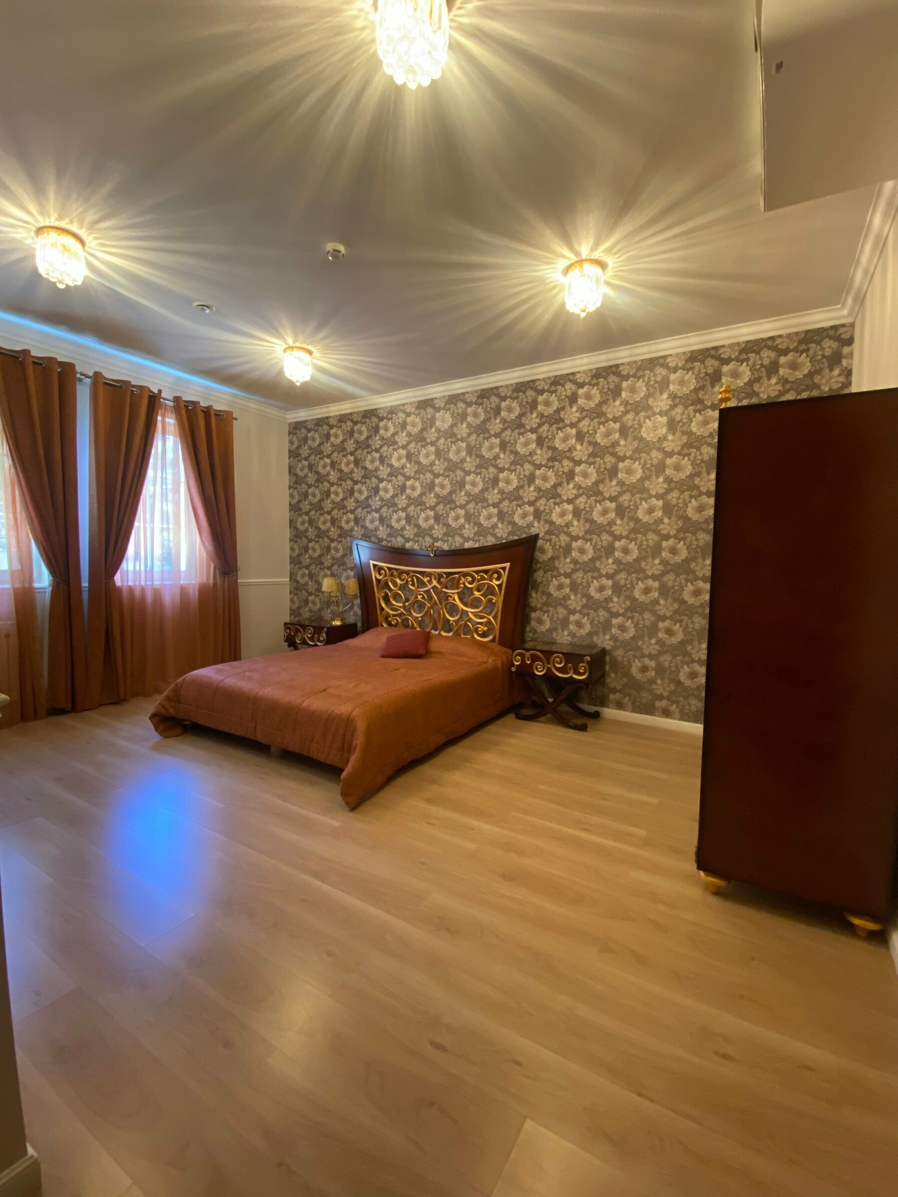 Двухуровневый четырехместный номер