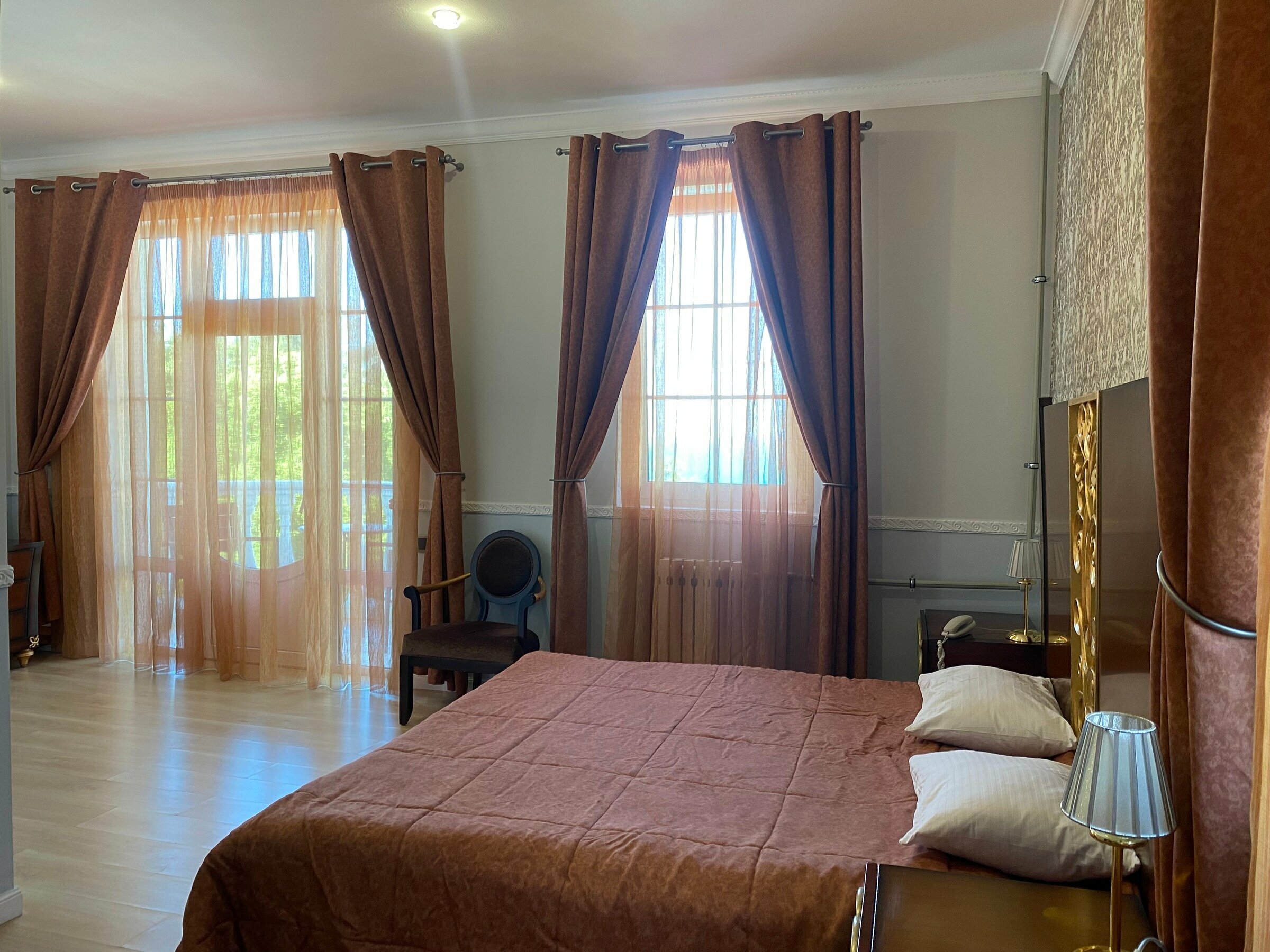 Люкс с 1 спальней