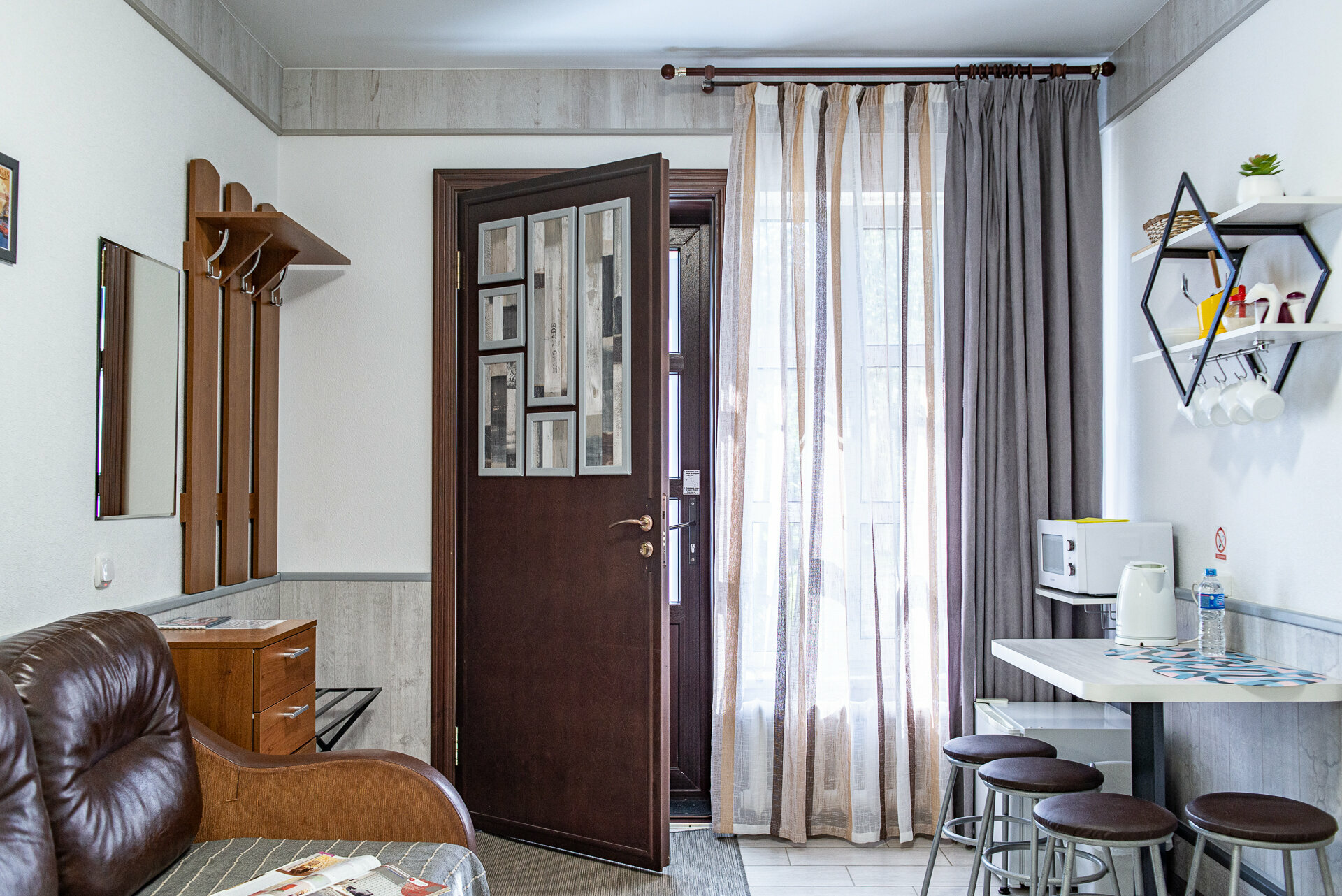 Улучшенный двухместный номер с 1 кроватью