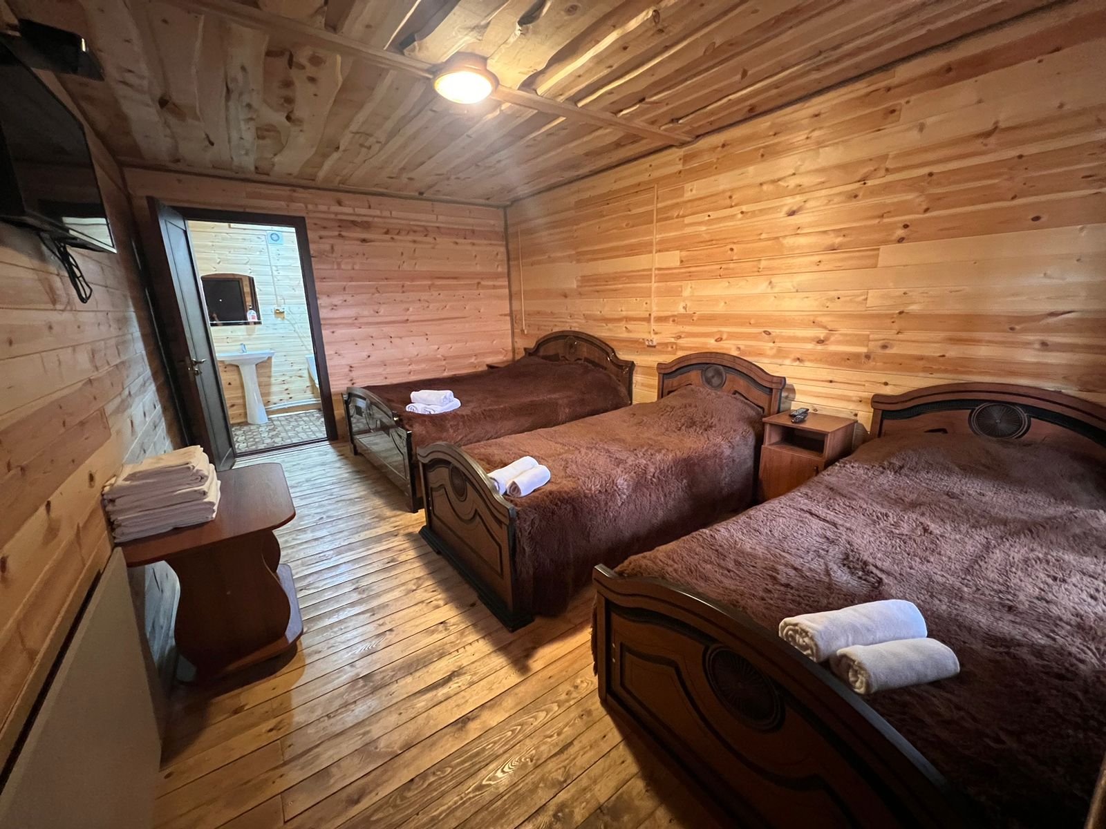 Коттедж с видом на лес