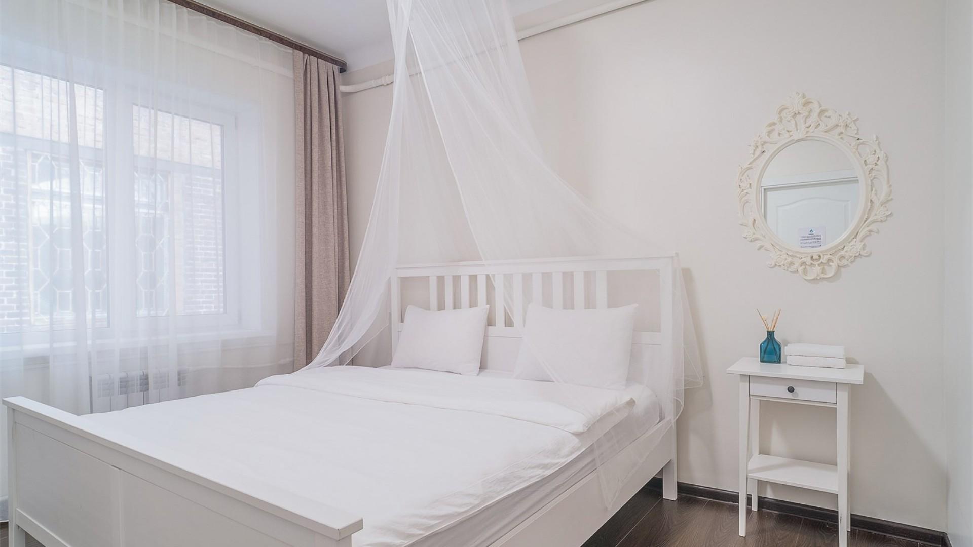 Двухместный номер с 1 кроватью и общей ванной комнатой