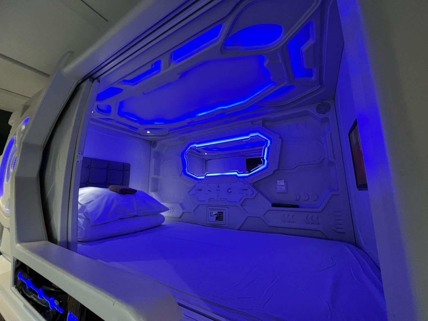 Мужская капсула