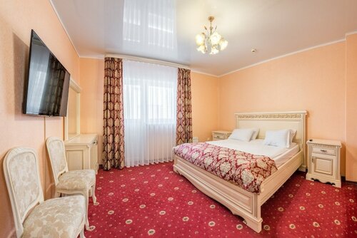 ЛЮКС в Red Hotel