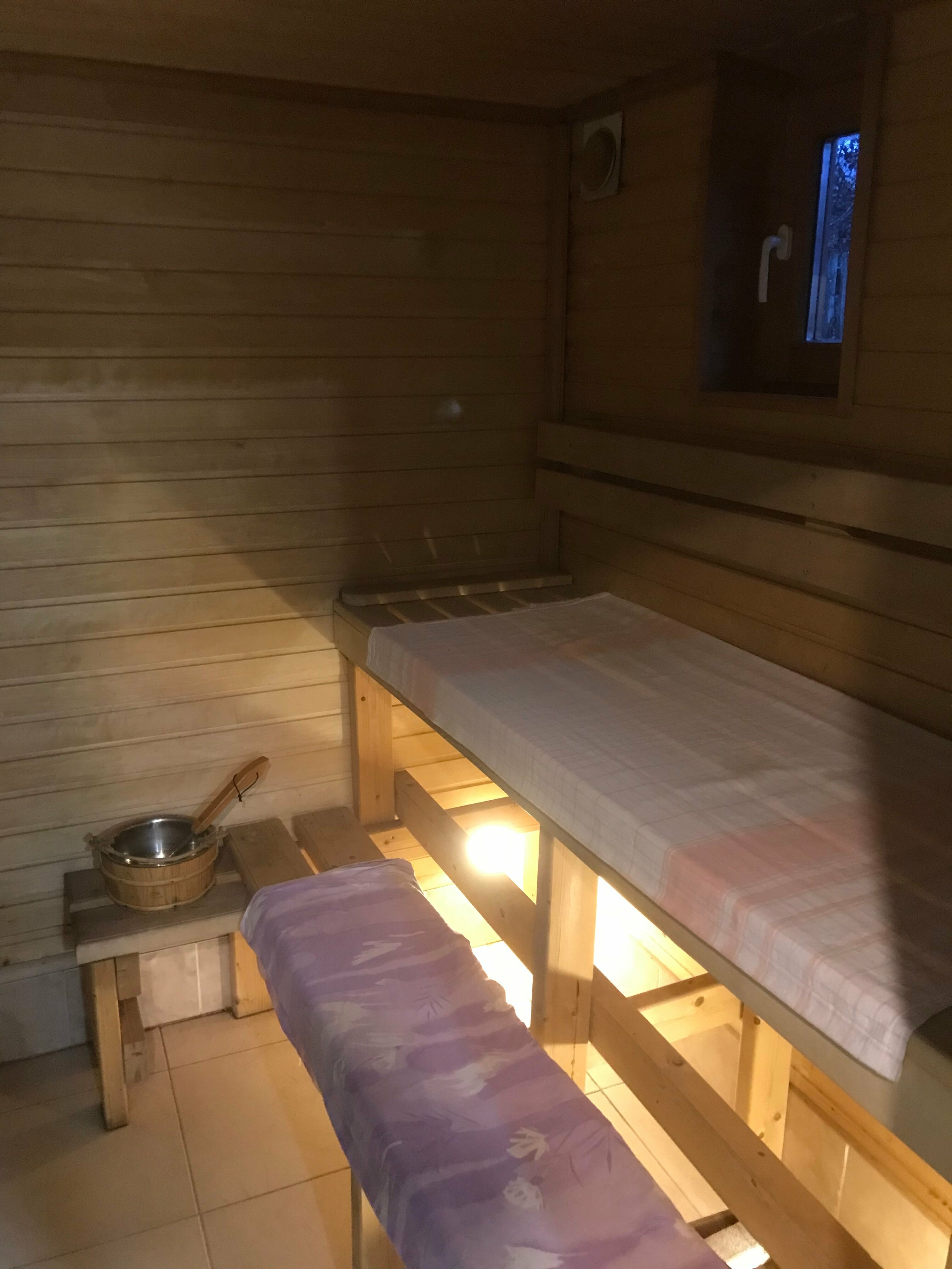 Трехместный номер с основными удобствами