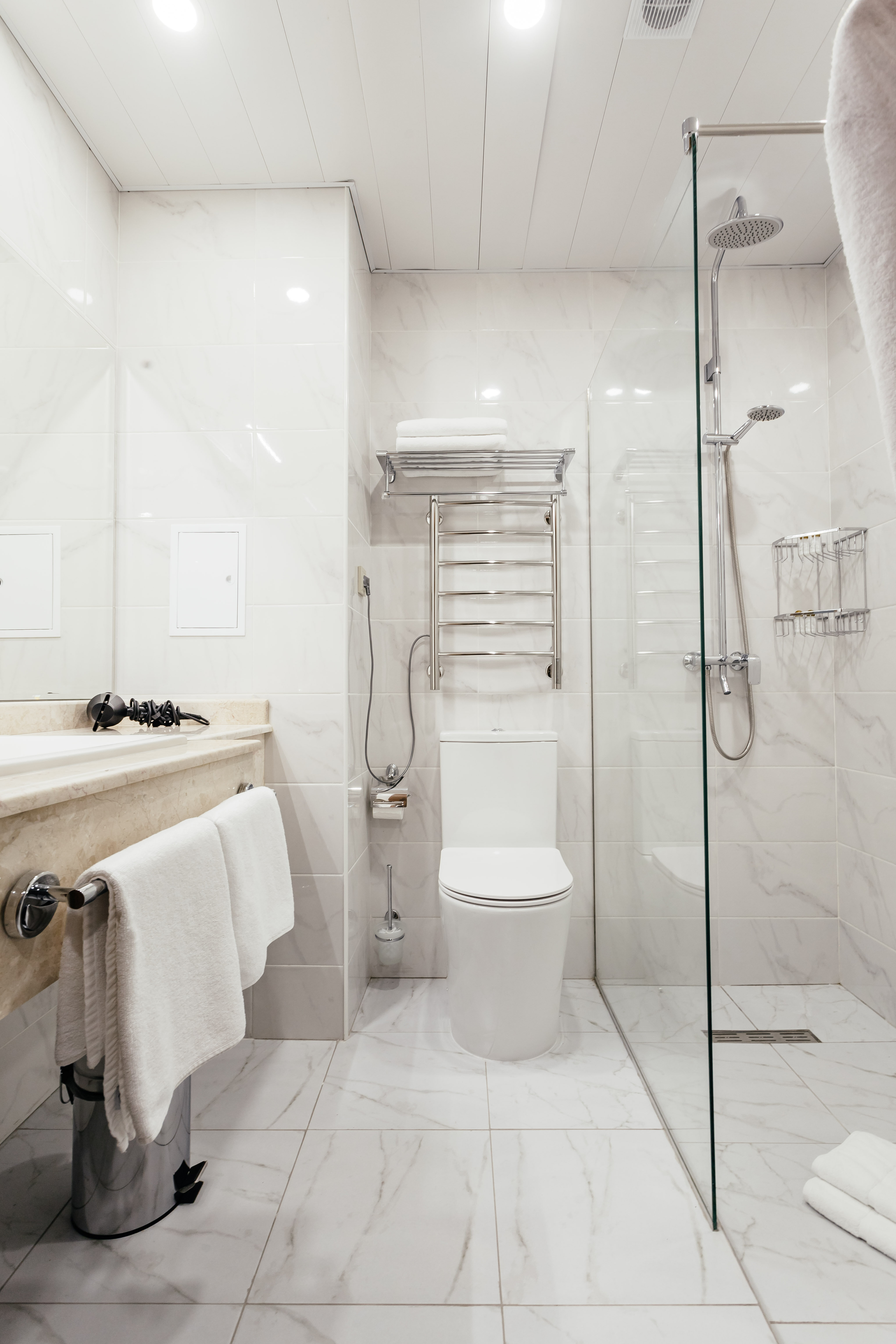 Стандарт однокомнатный с балконом боковой вид на море. Третий корпус 4*