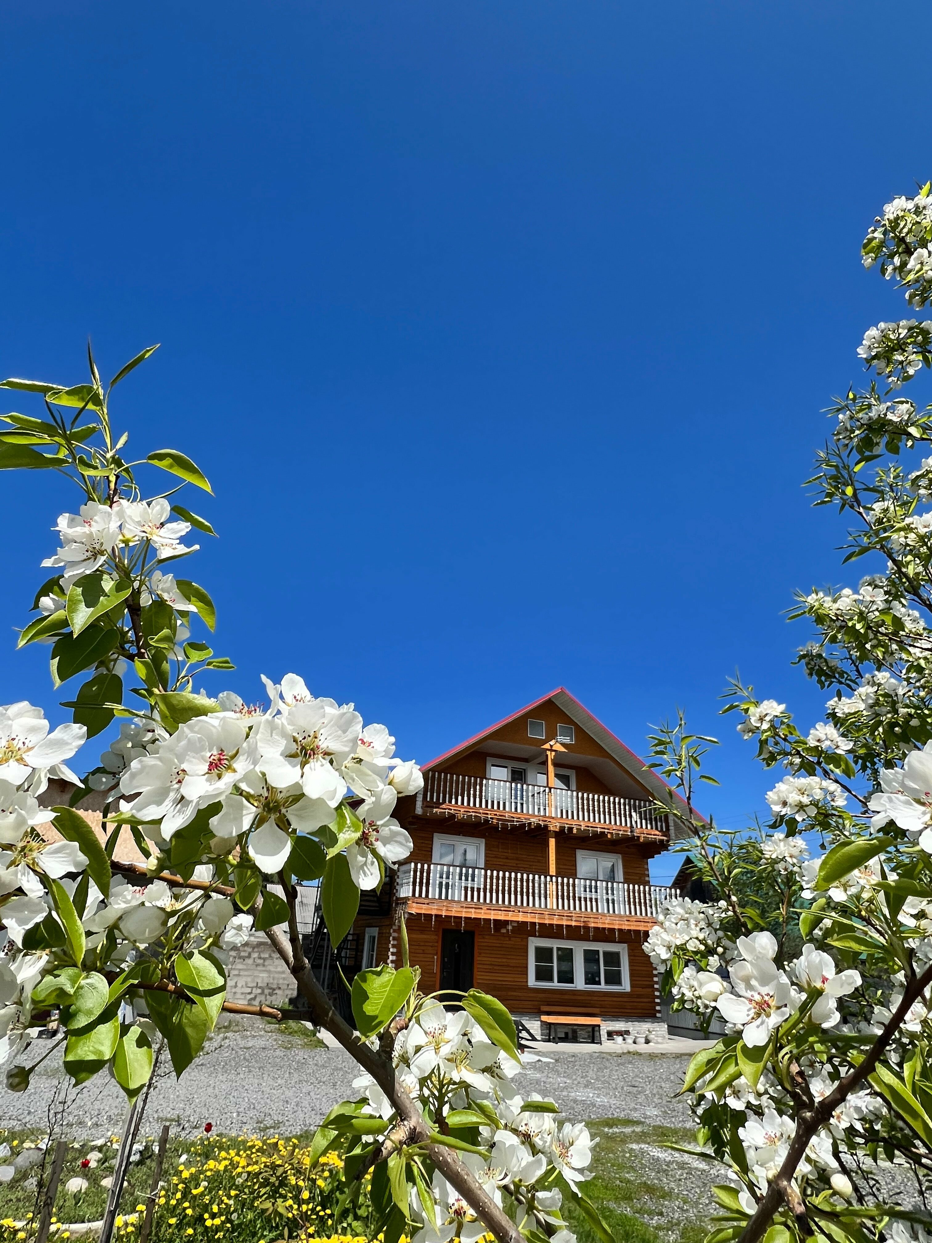 Дом с 6 спальнями