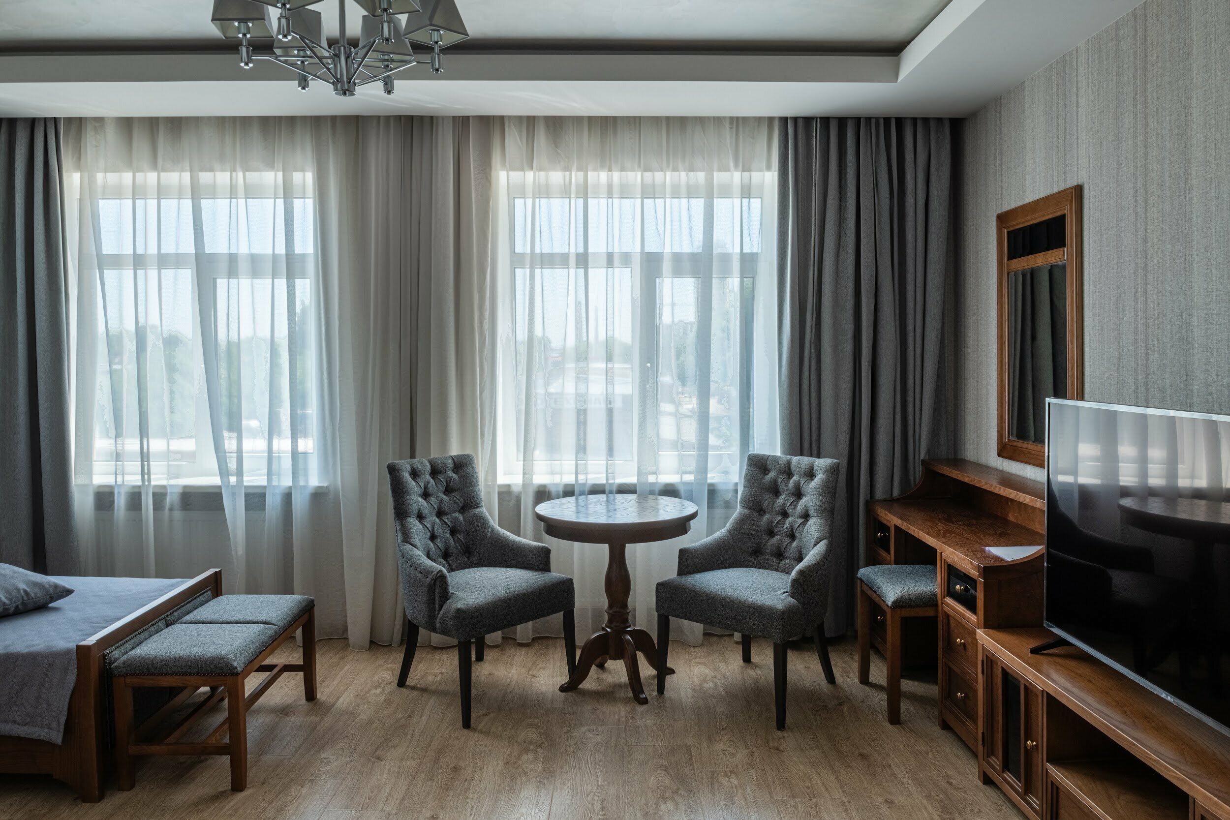 Просторный двухместный номер с 2 отдельными кроватями