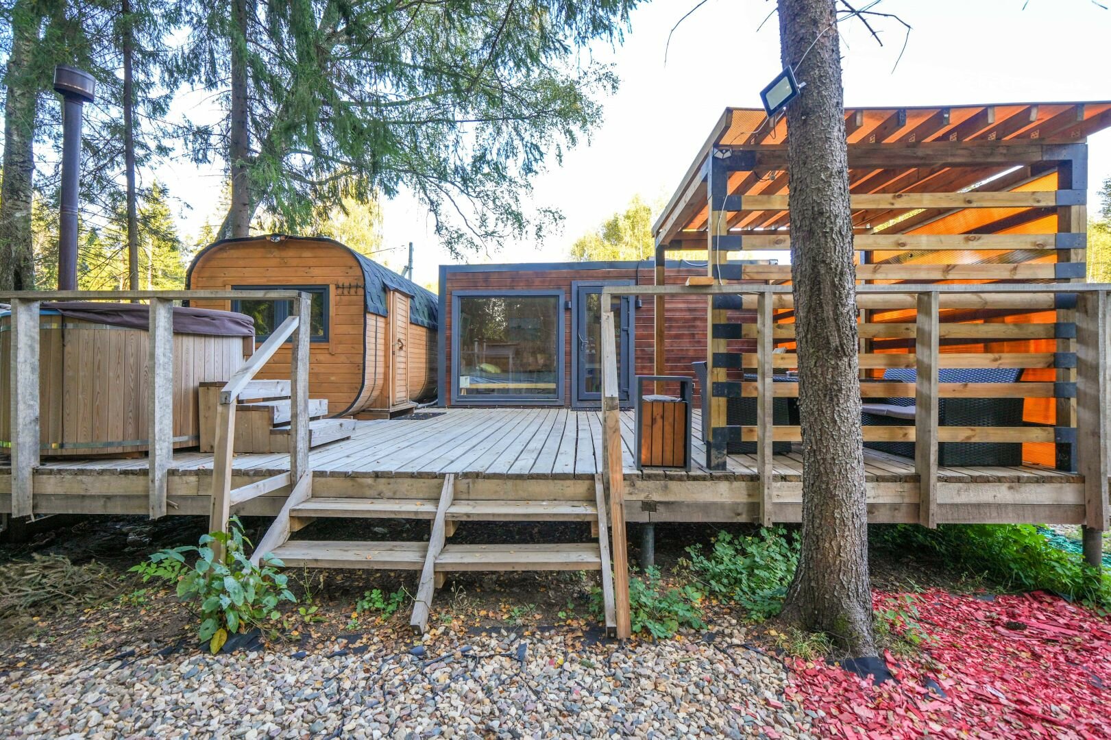 Дом с видом на лес