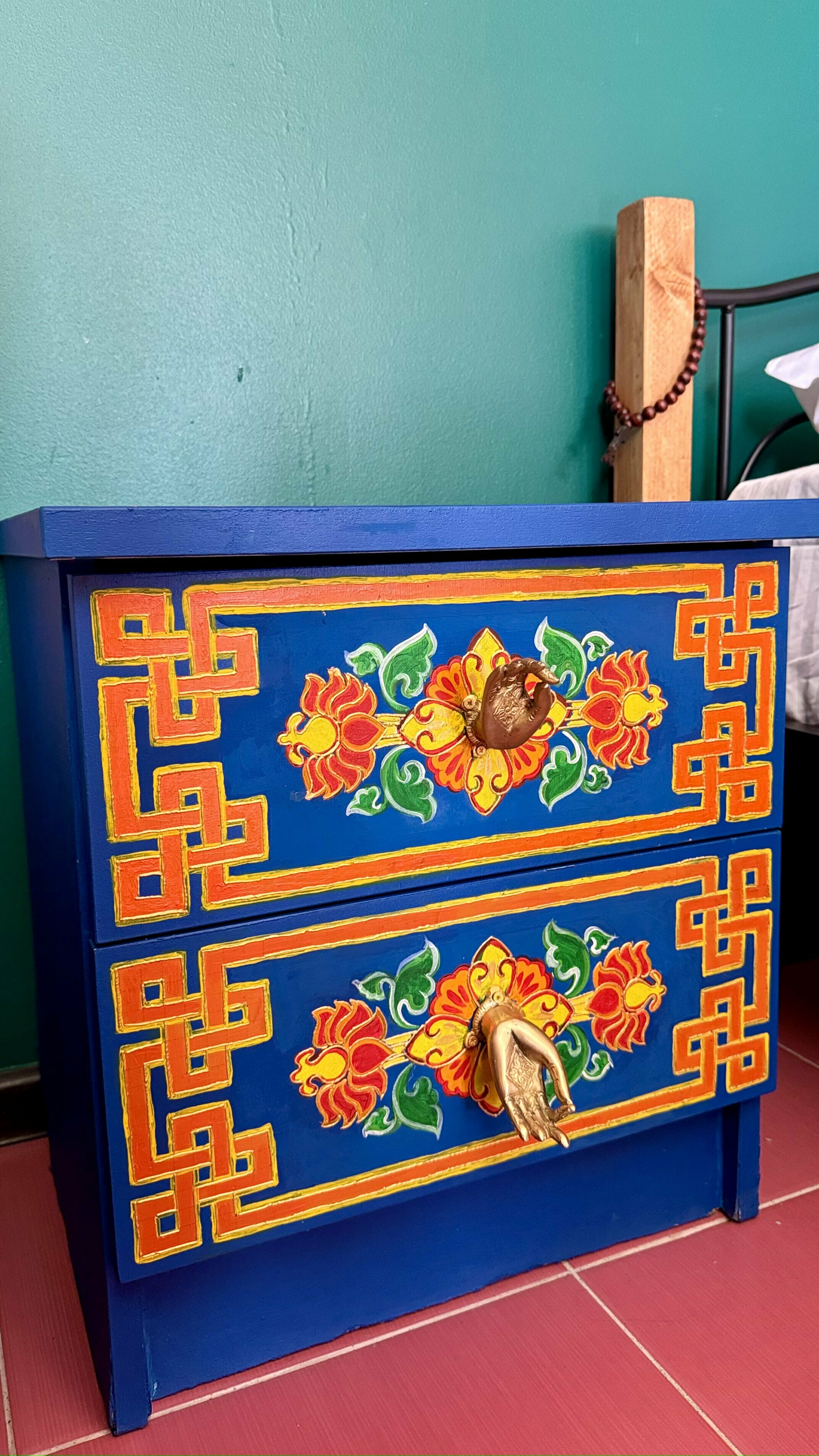 Кровать в общем номере для мужчин с 4 кроватями