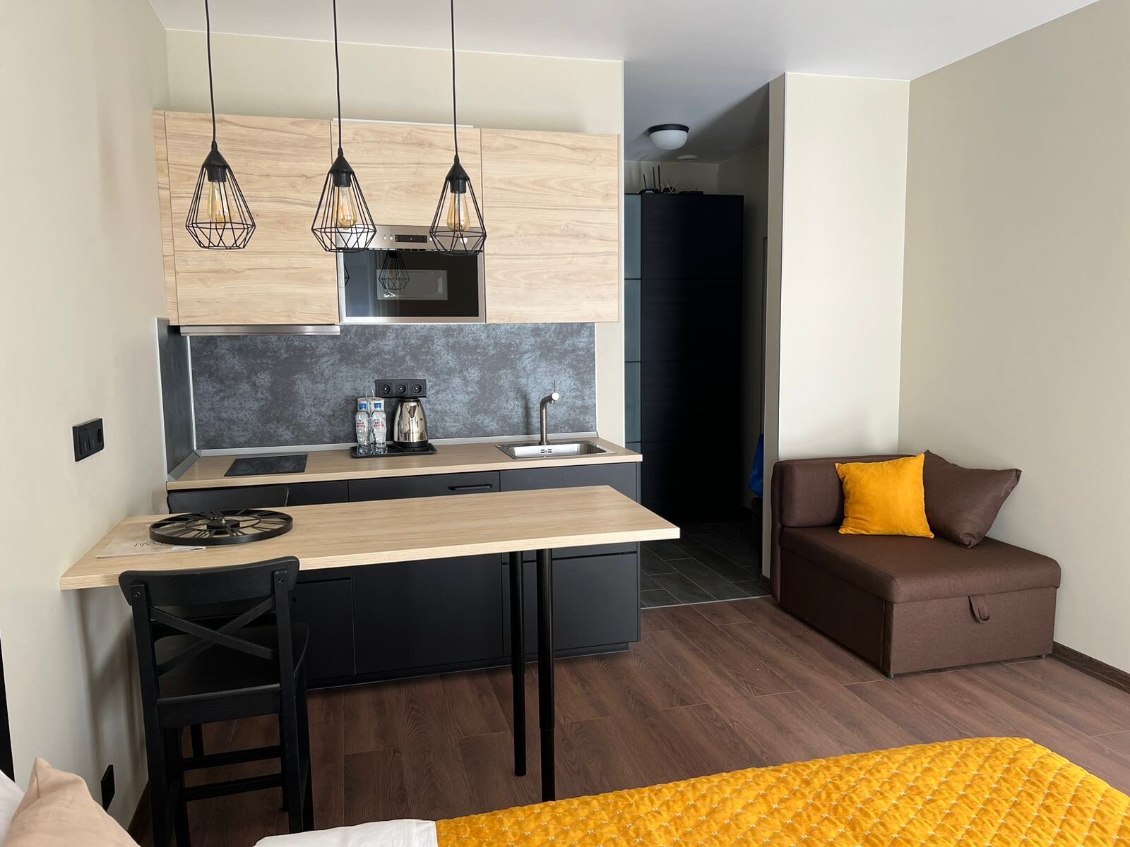 Трехместный номер с террасой