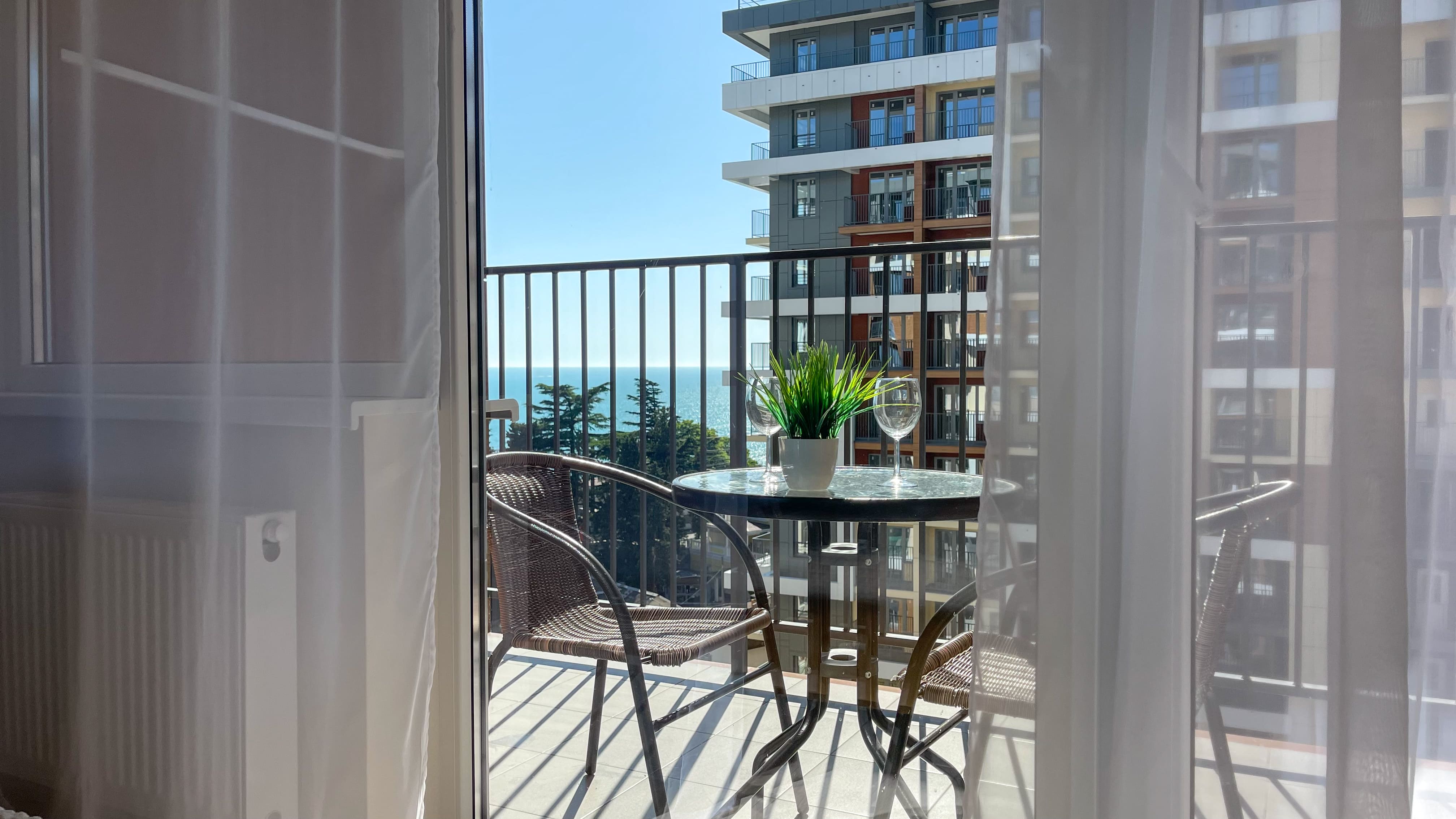 Апартаменты-студия с видом на море