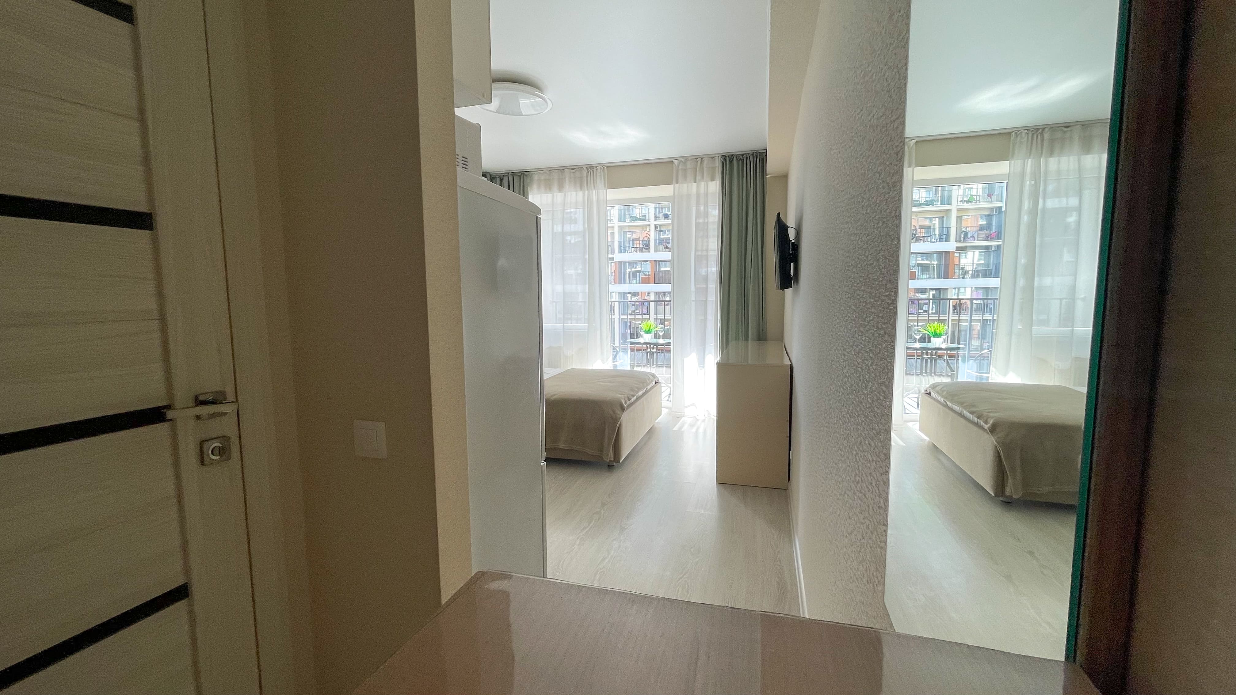 Апартаменты с видом на бассейн