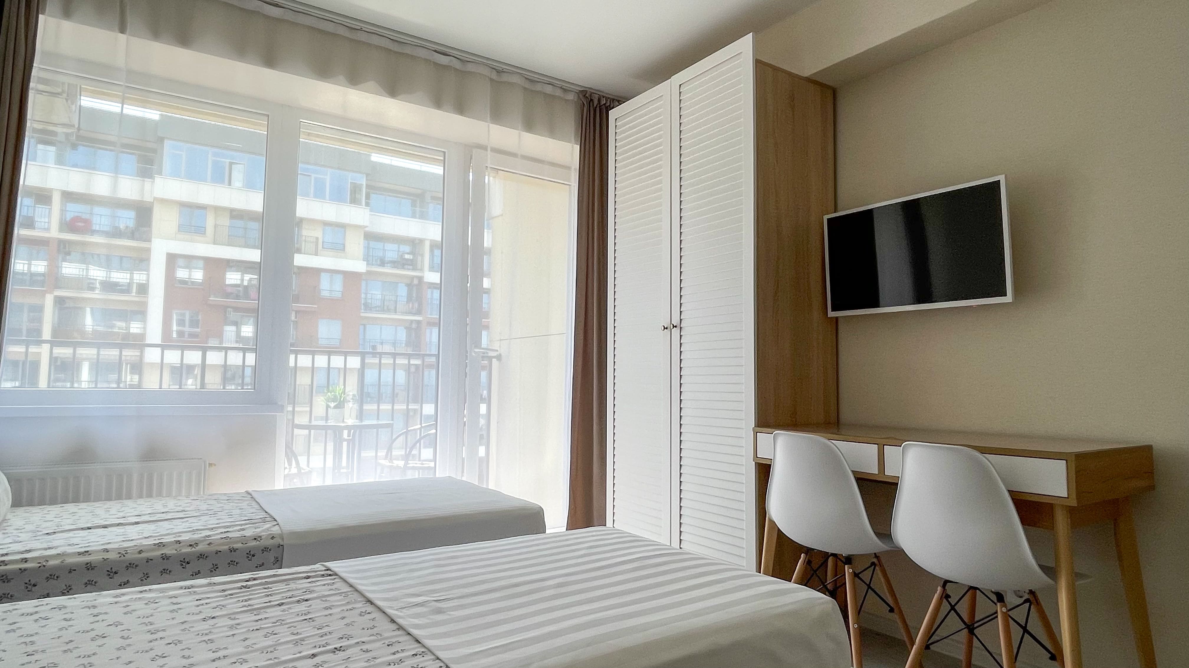 Апартаменты с балконом