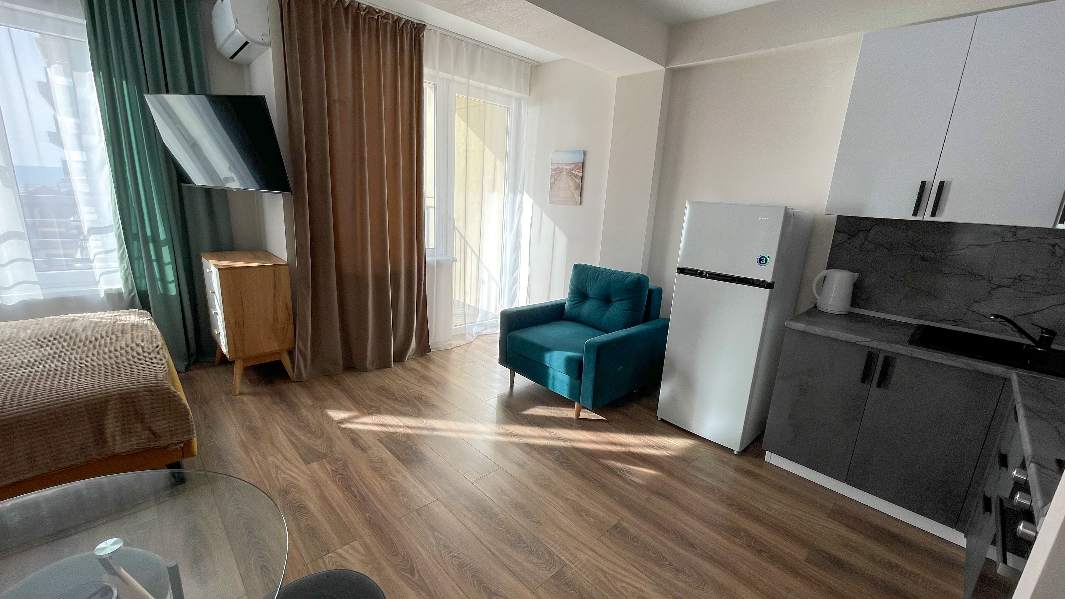 Апартаменты с балконом