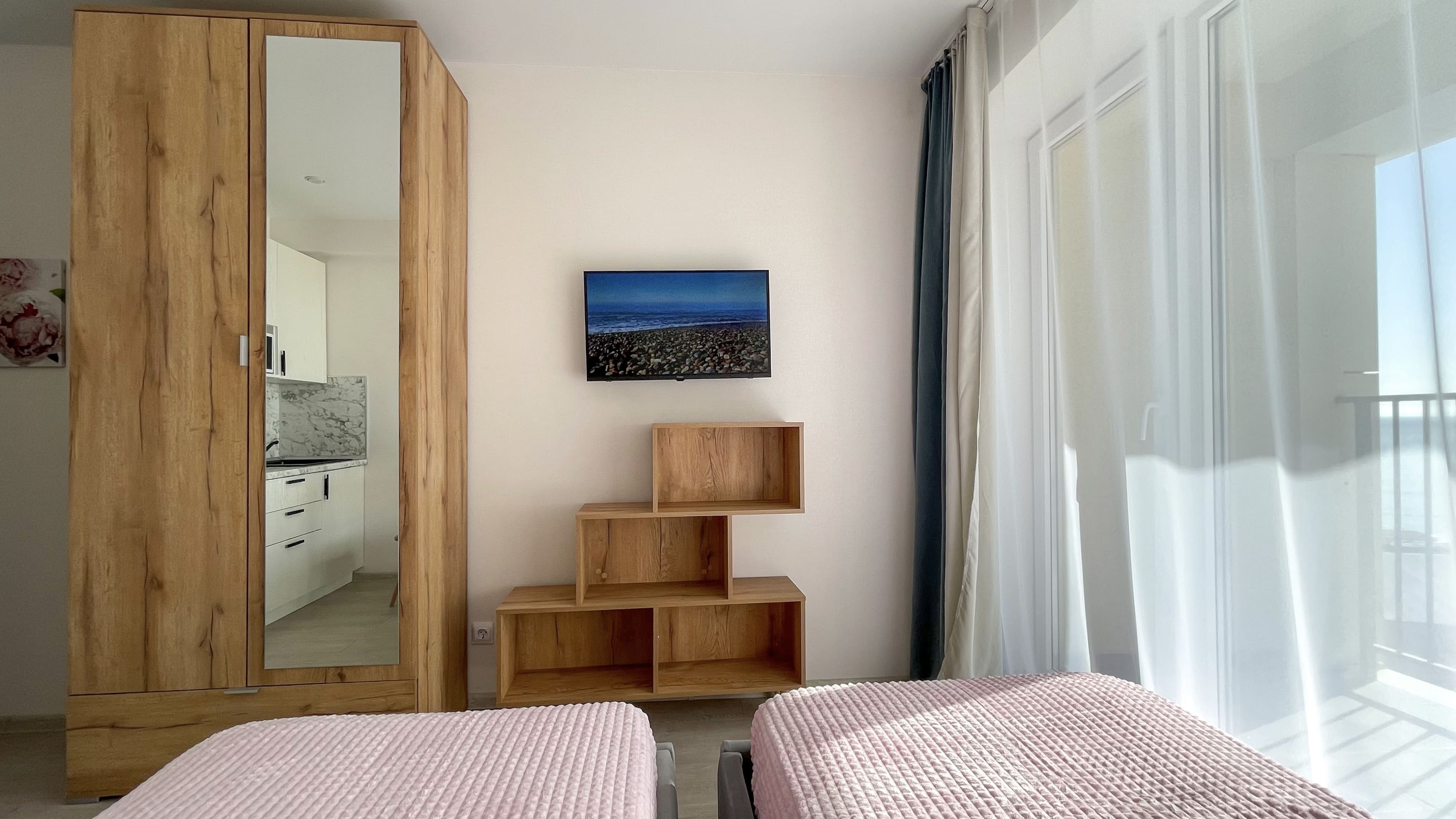 Апартаменты с балконом