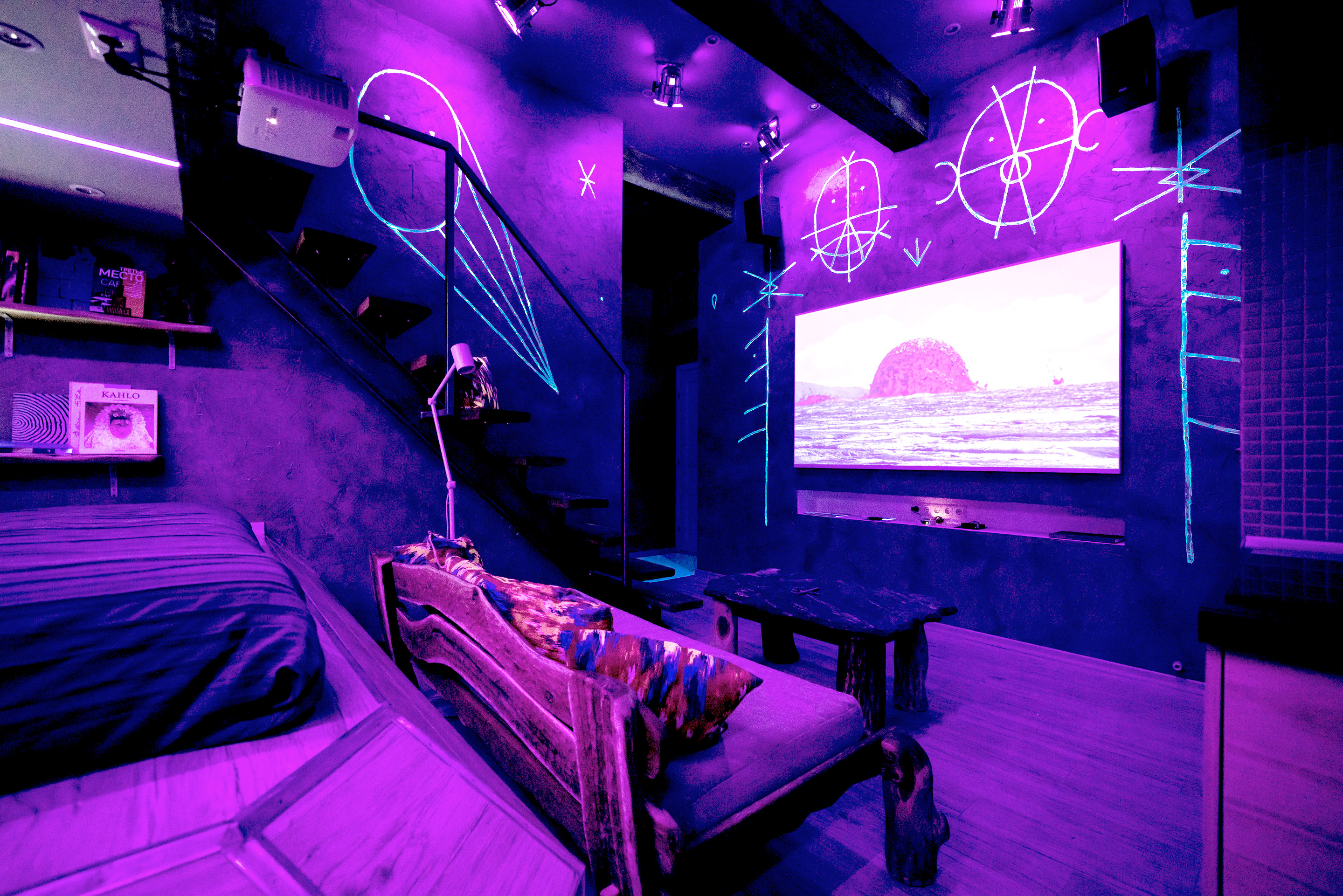 Двухуровневый номер-студия