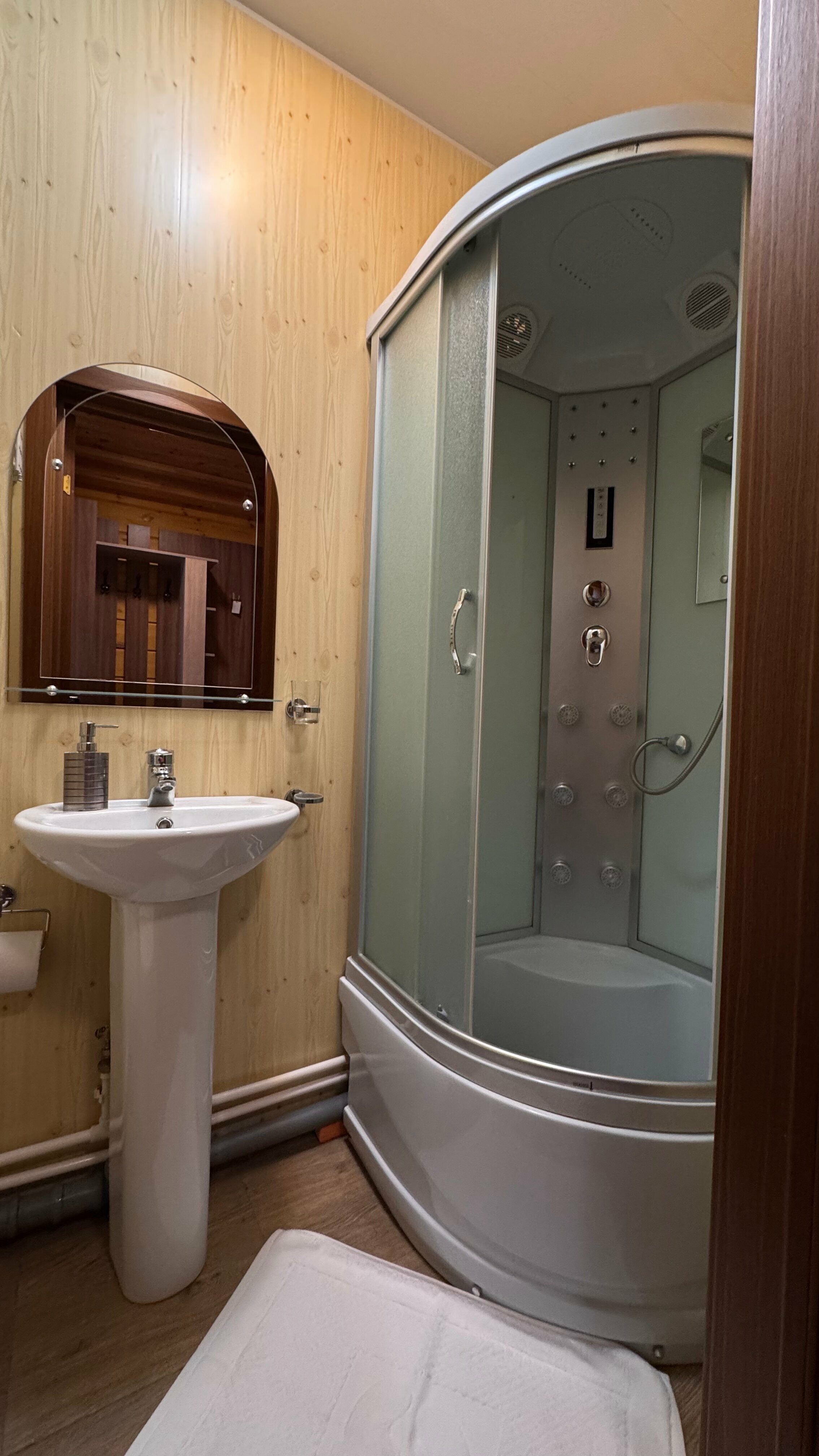 Классический трехместный номер